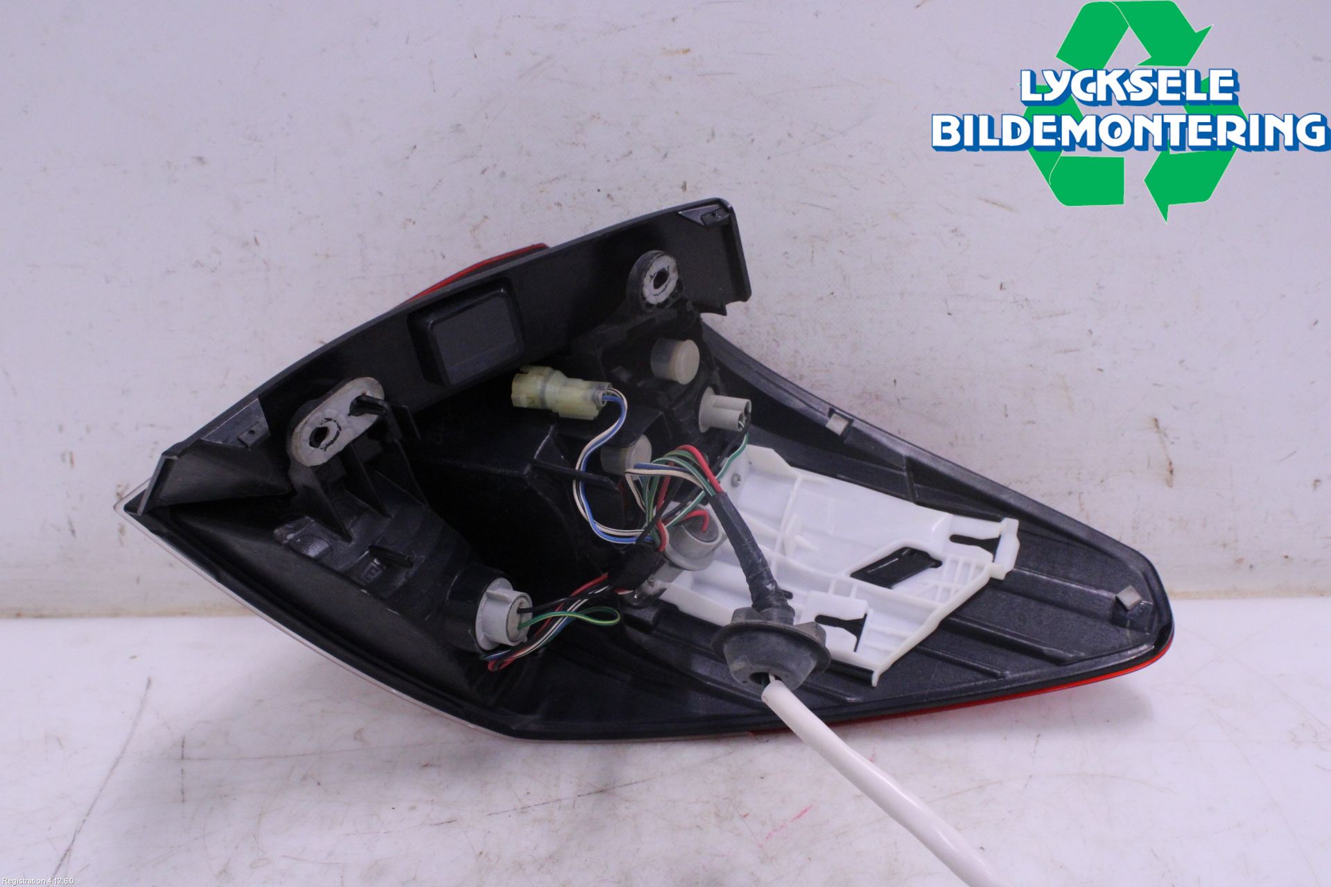 Subaru OUTBACK 10-15 Bakljus Vänster