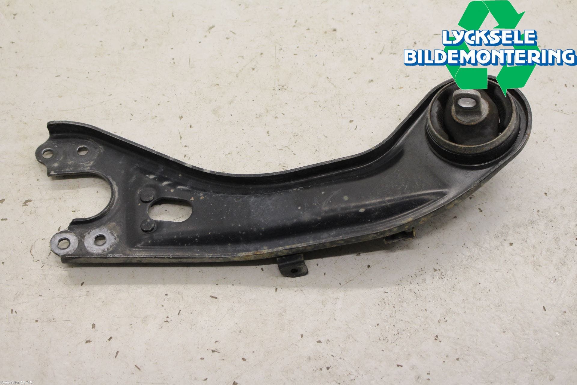 Hyundai i40 16-18 Bärarm Bak Höger