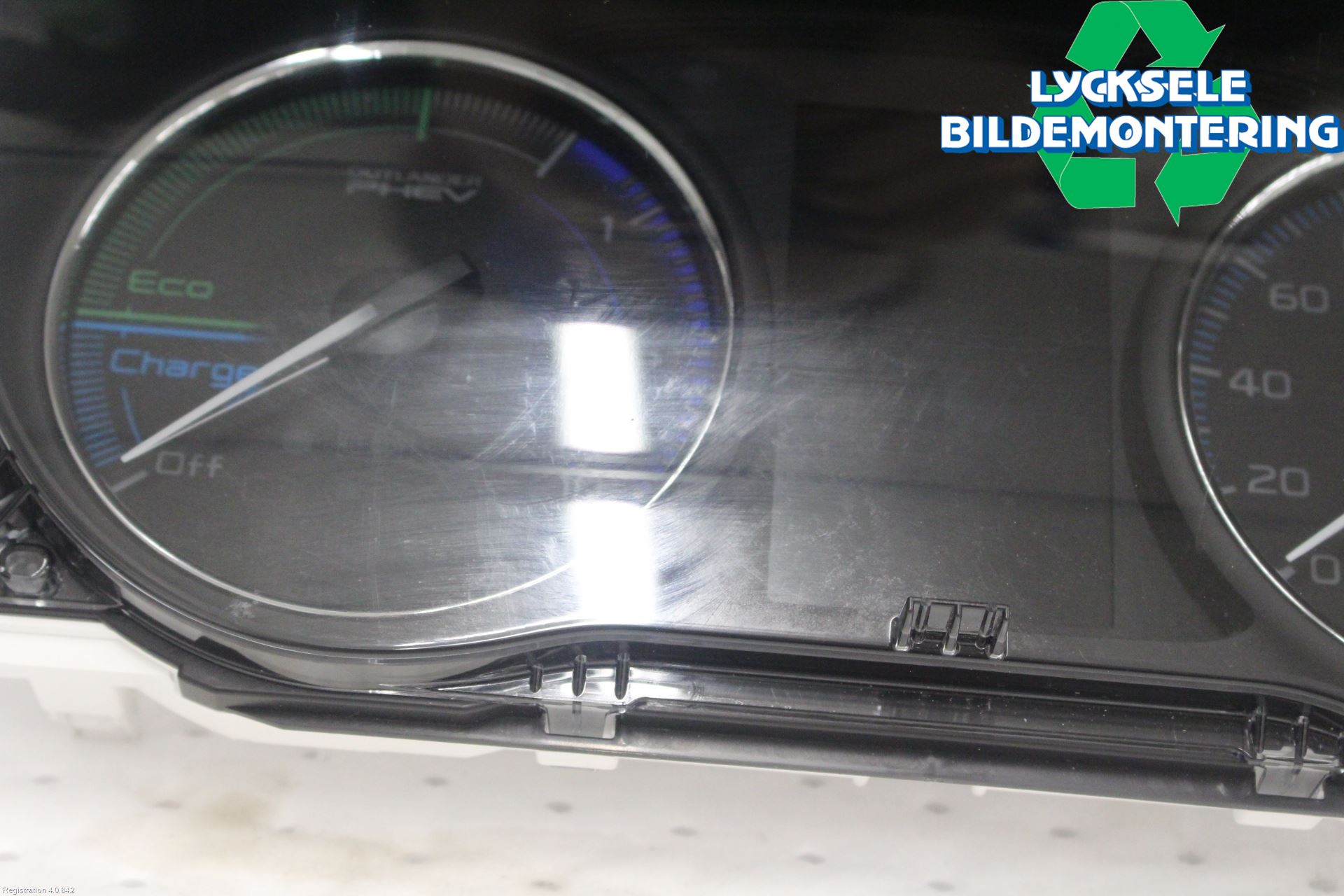 Mitsubishi OUTLANDER 13-21 Instrument Komb