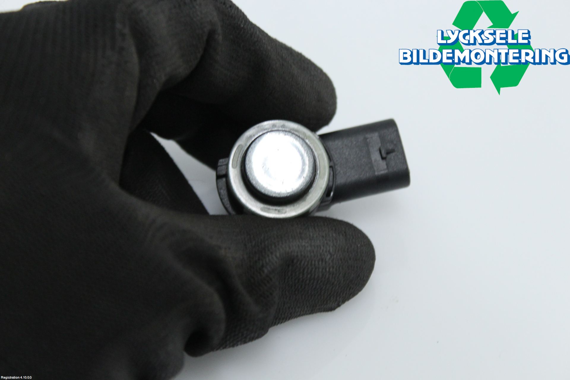 Volkswagen VW T-ROC 18- Parkeringshjälp Frontsensor