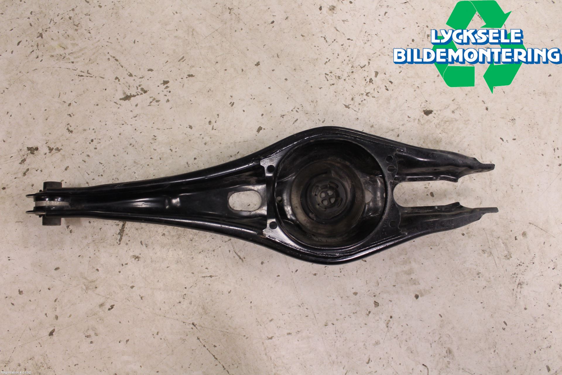 Skoda KODIAQ 17-24 Bärarm Bak Höger