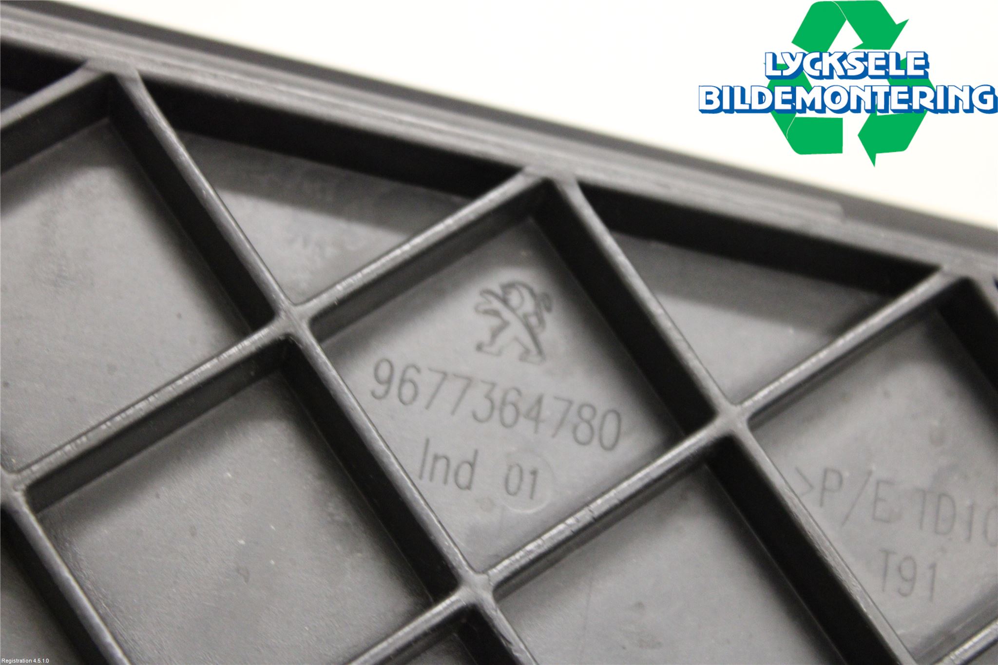 Peugeot 308 14-21 Stötfångare Deformelement Bak