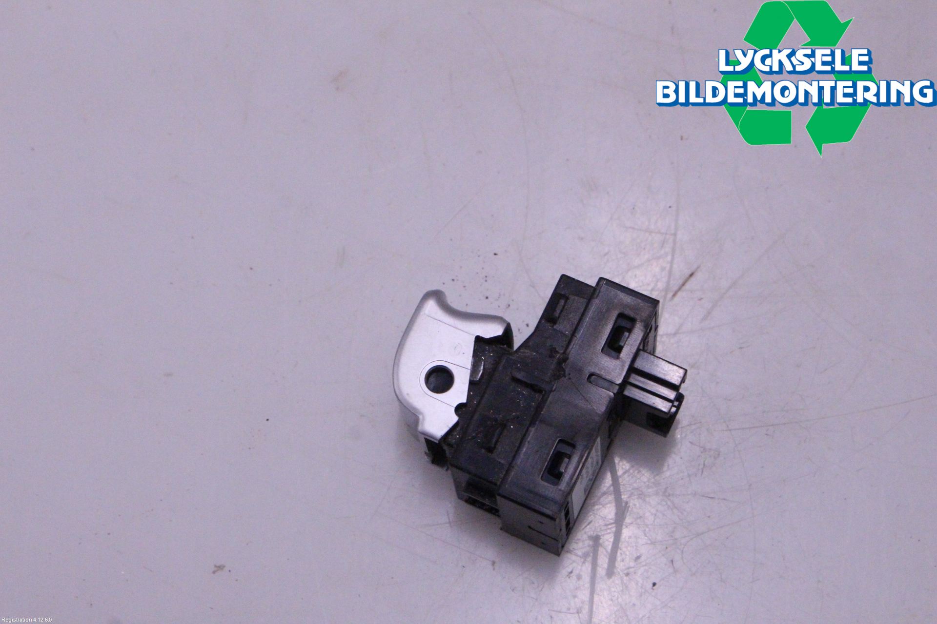 BMW 3 G20/G21/G80/G81 19- Strömställare Elhiss