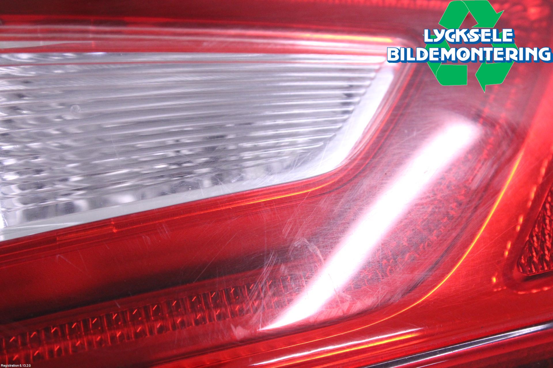Nissan QASHQAI 14-17 Bakljus Lucka Vä
