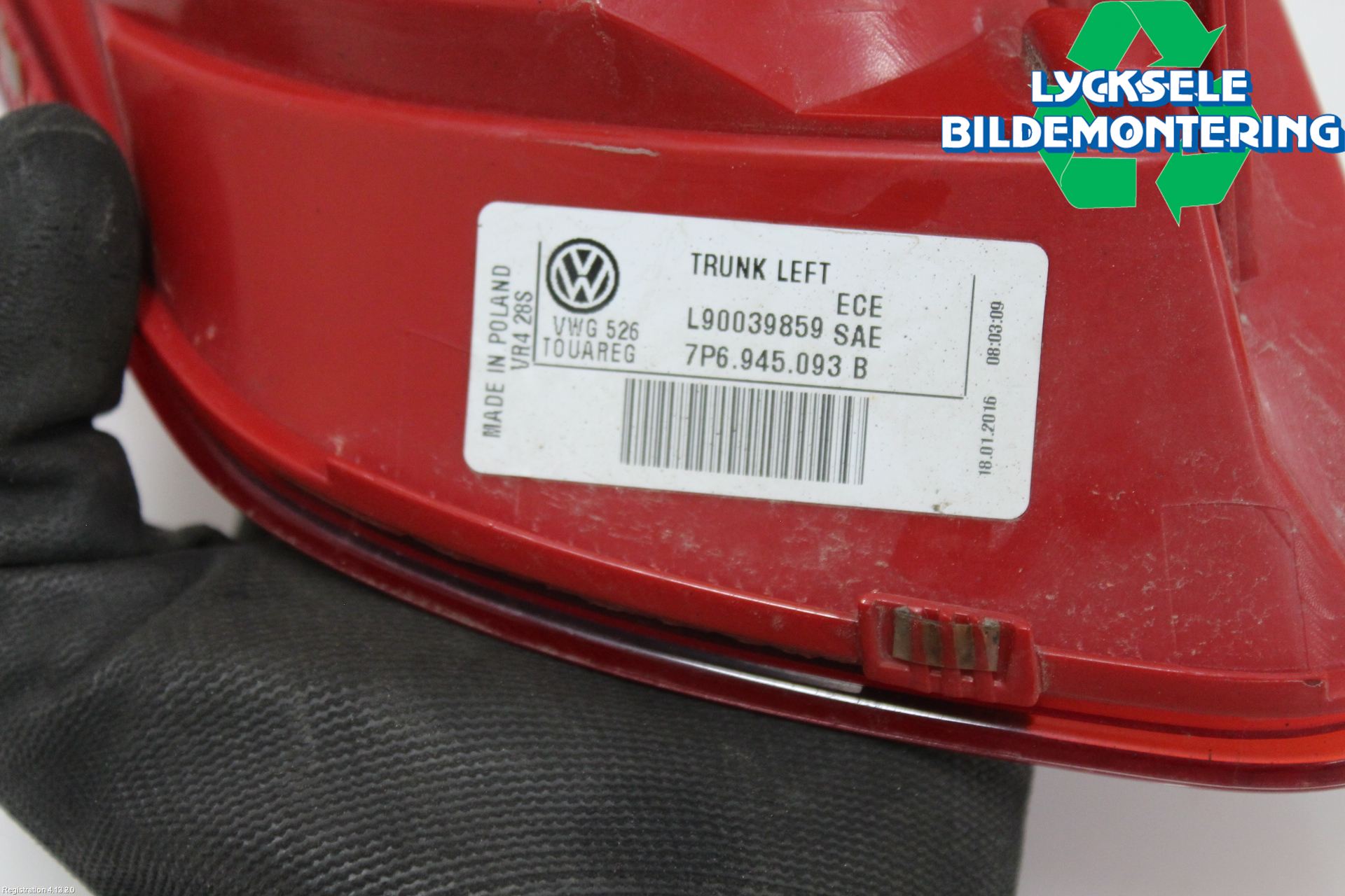 Volkswagen VW TOUAREG 7P 11-18 Bakljus Lucka Vä