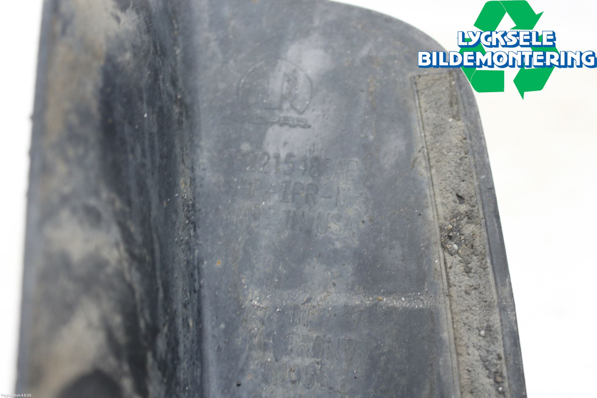 Dodge PICK UP RAM 81- Stänkskydd