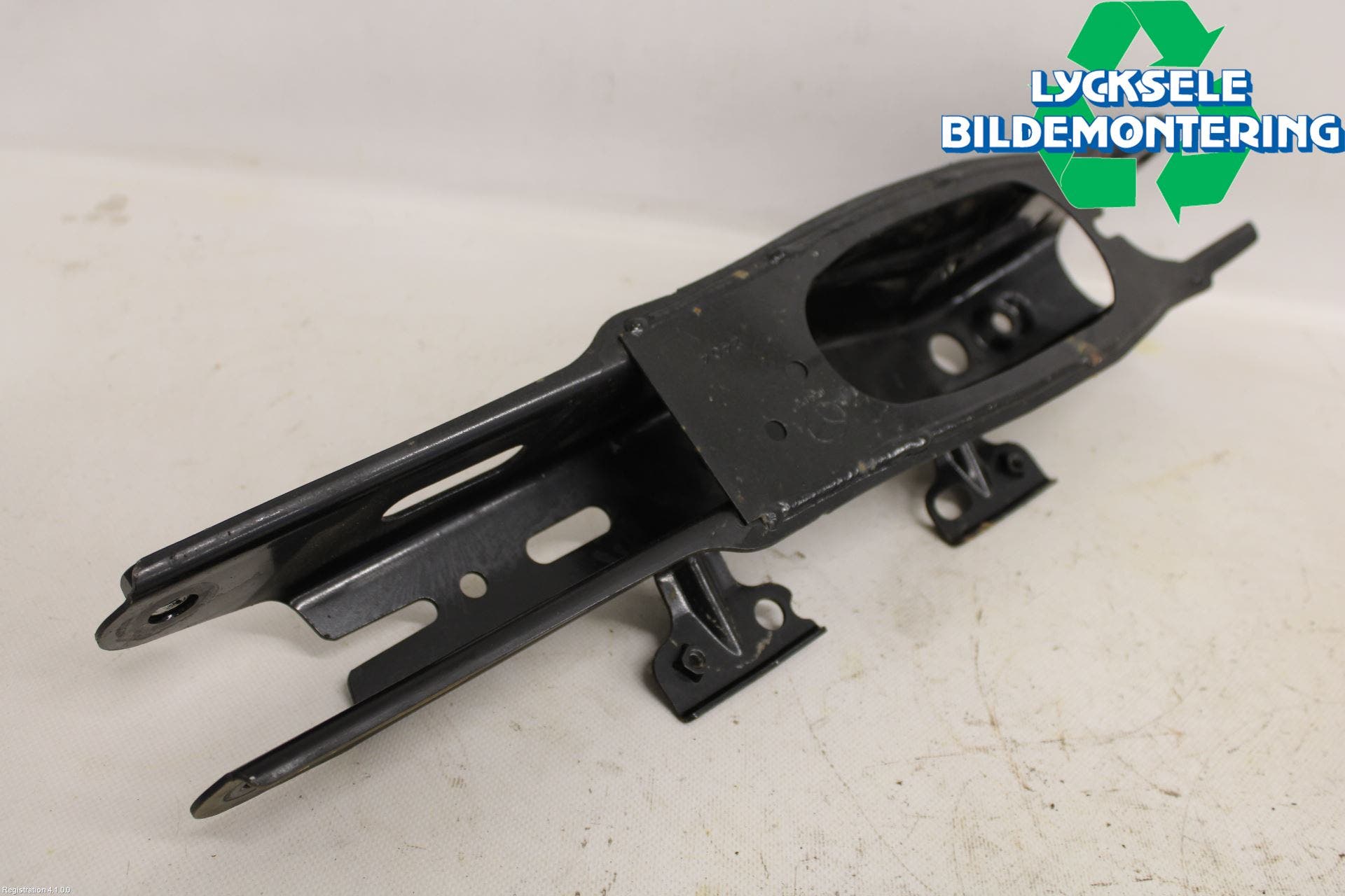 Mazda CX-60 22- Bärarm Bak Höger