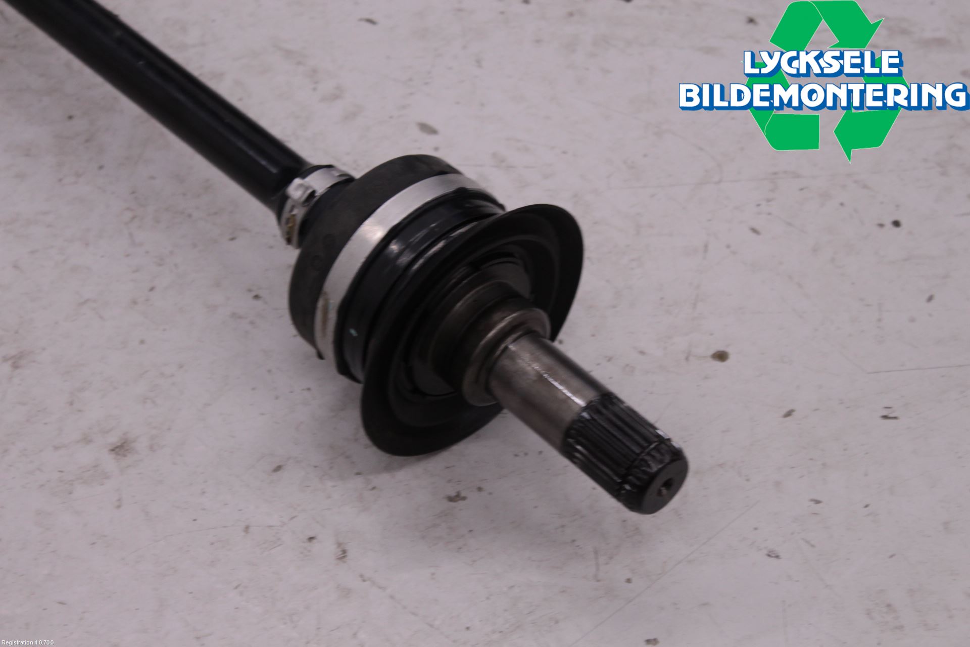 BMW X3 G01 18- Drivaxel Bak Höger