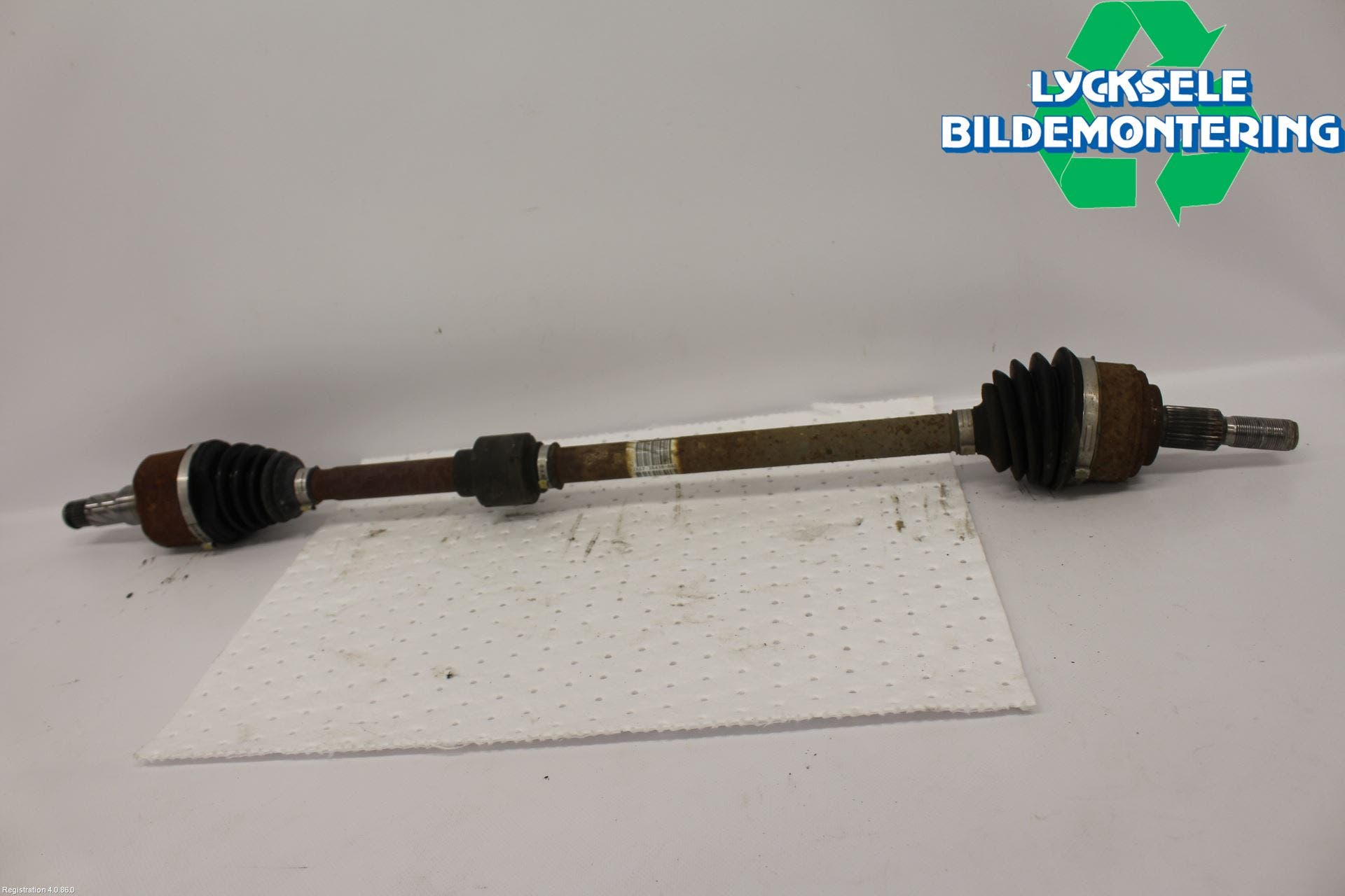 Ford FOCUS 19- Drivaxel Fram Höger