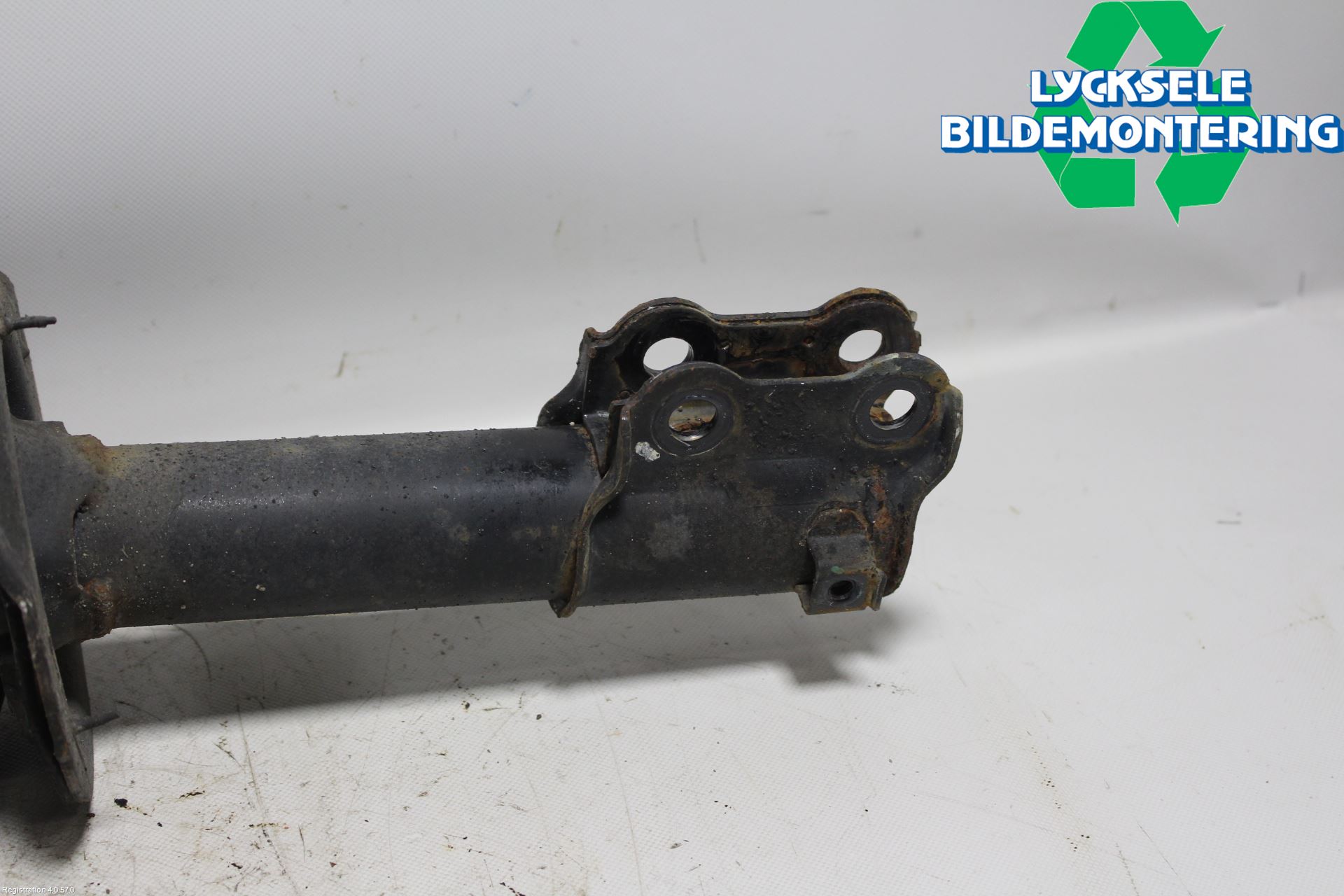 Hyundai i30 GD 13-17 Fjäderben Fram Vänster