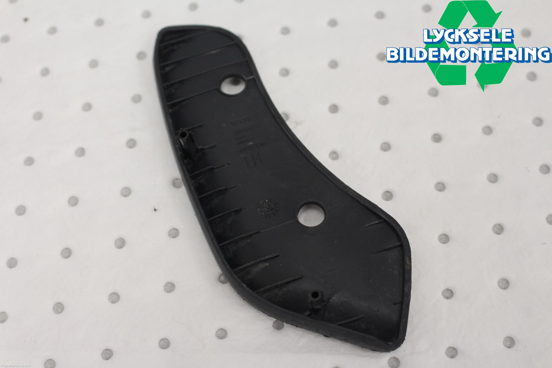 Volvo S40 08-12 Stänkskydd