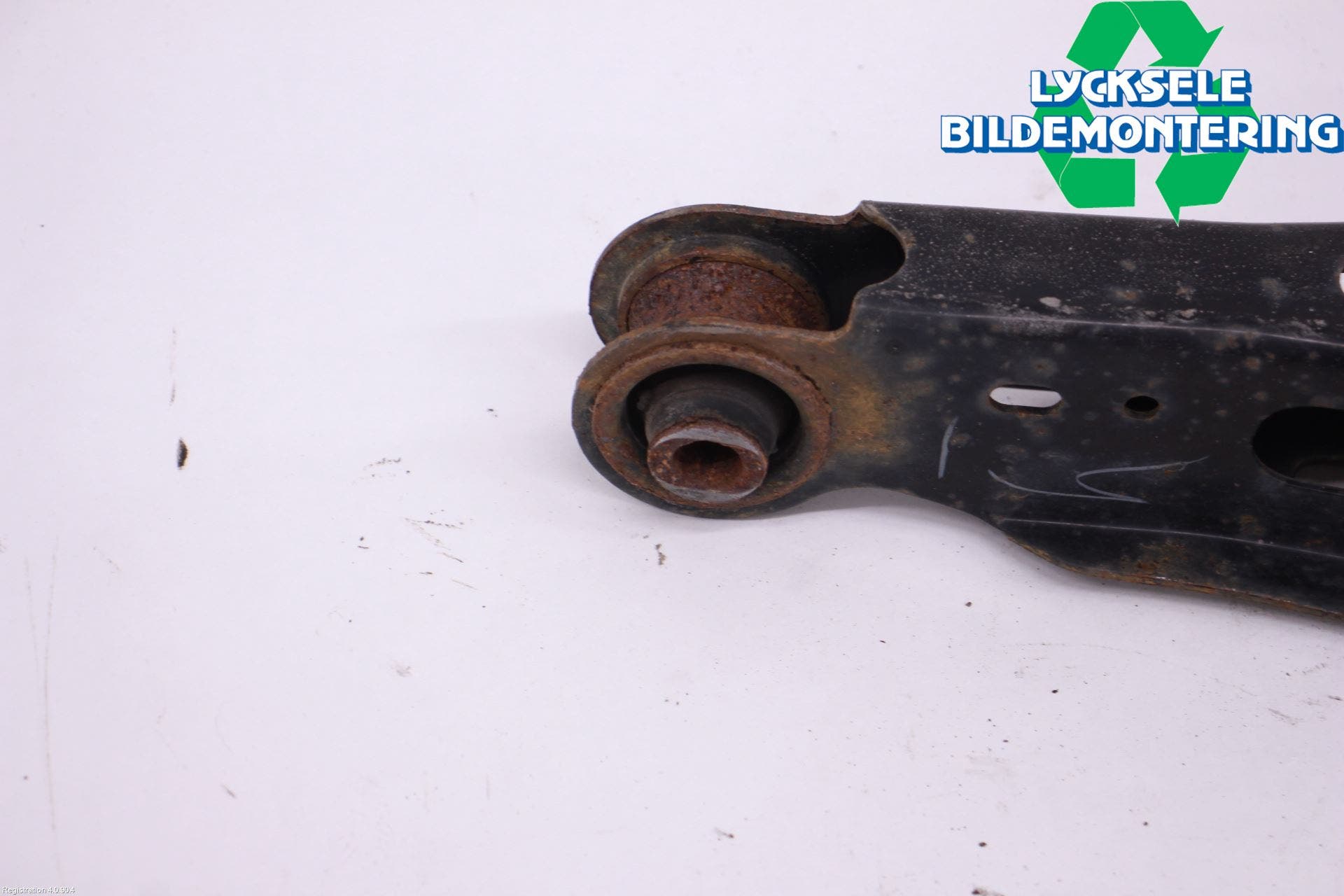 Toyota RAV4 19- Bärarm Bak Höger