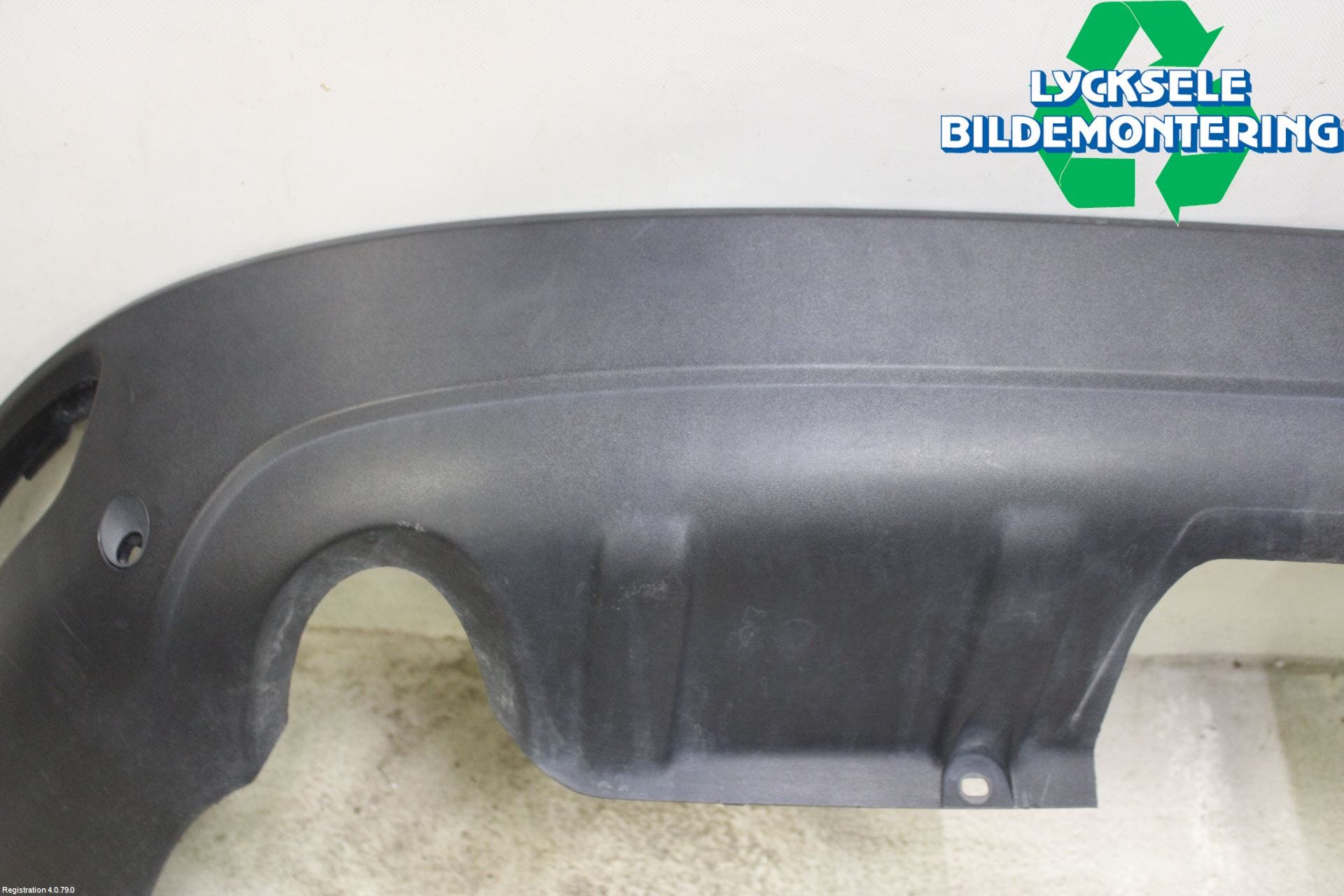 Volvo XC60 09-13 Stötfångarbeklädnad Bak