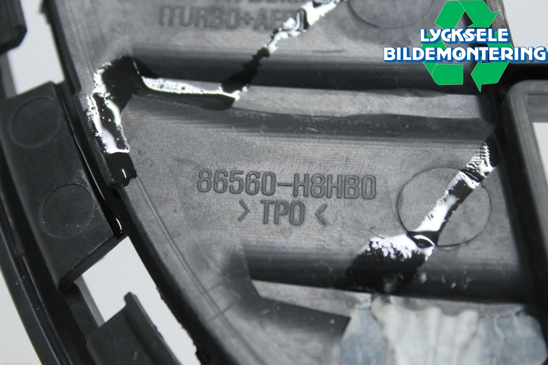 Kia STONIC 18->> Grill-Galler