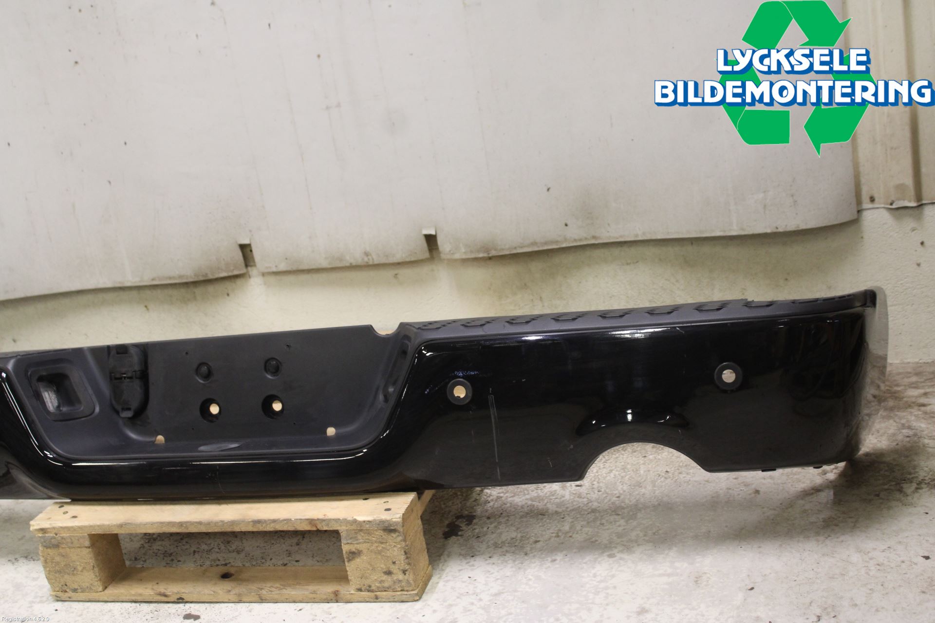 Dodge PICK UP RAM 81- Stötfångare Bak