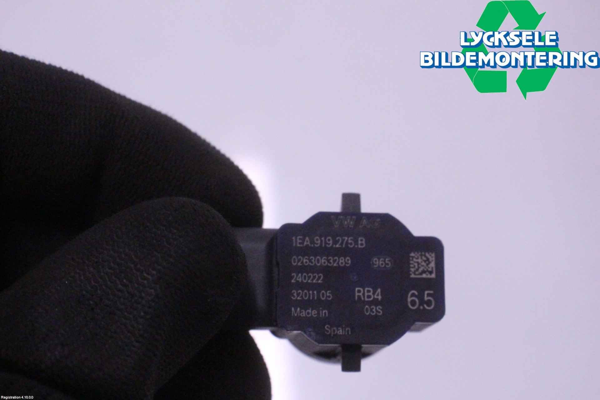 Skoda ENYAQ iV 21- Parkeringshjälp Backsensor