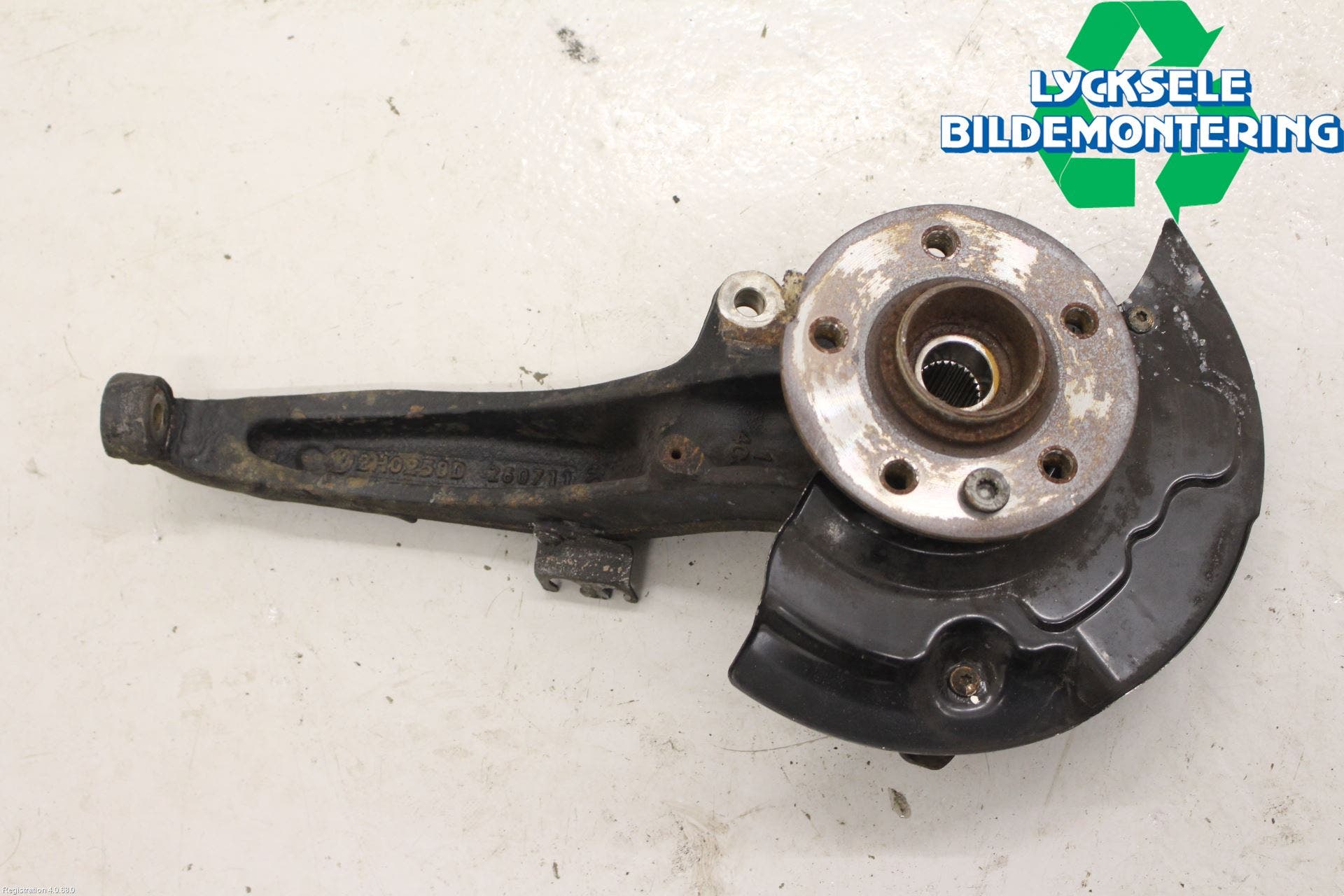 Volkswagen VW AMAROK 2H 10-22 Styrspindel Lagerhus Hö