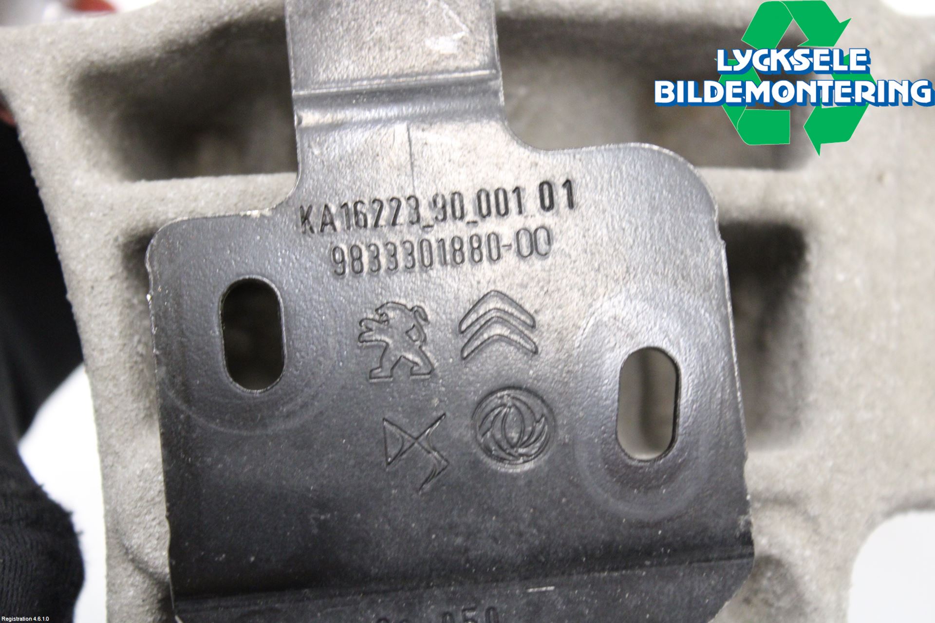 Peugeot 208/E-208 20- Motorfäste