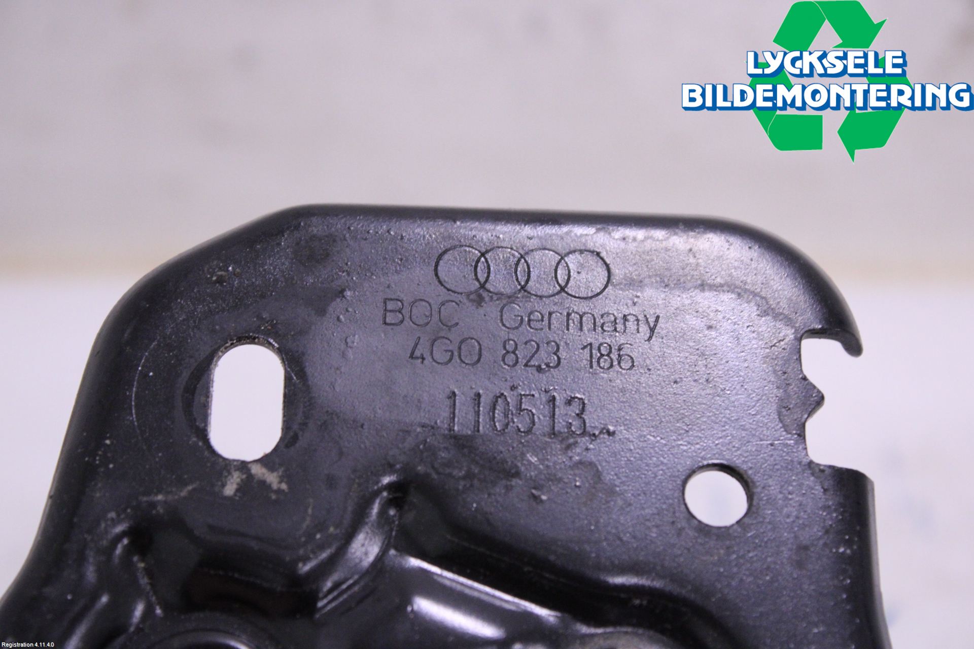 Audi Q3 8U 12-18 Huvlås