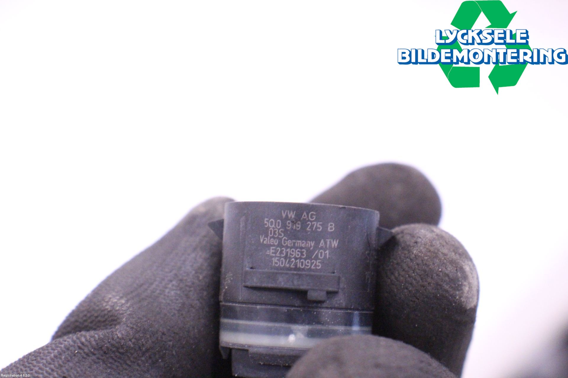 Audi A6 F2/C8 19- Parkeringshjälp Backsensor