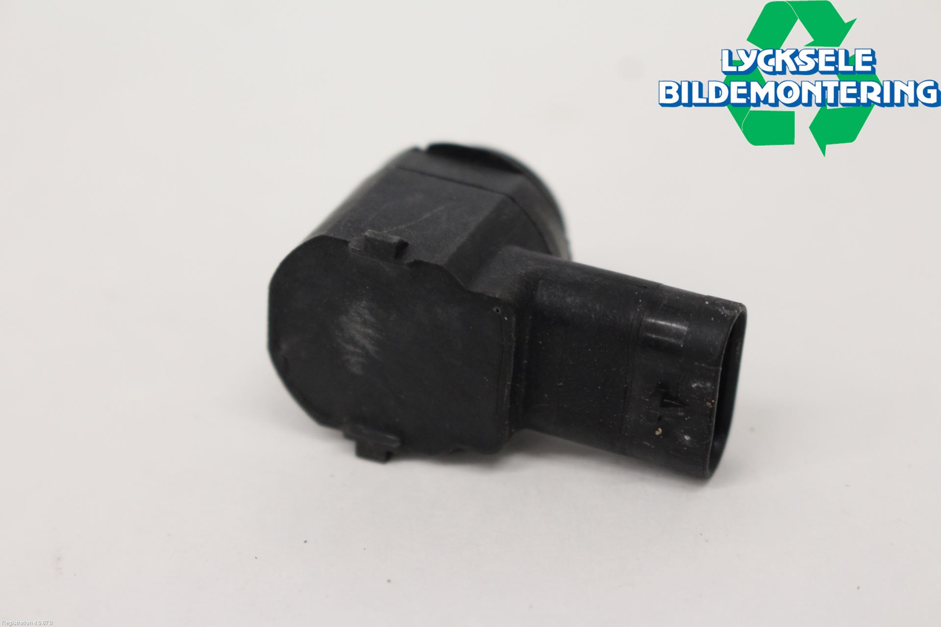 Skoda SUPERB 09-15 Parkeringshjälp Frontsensor