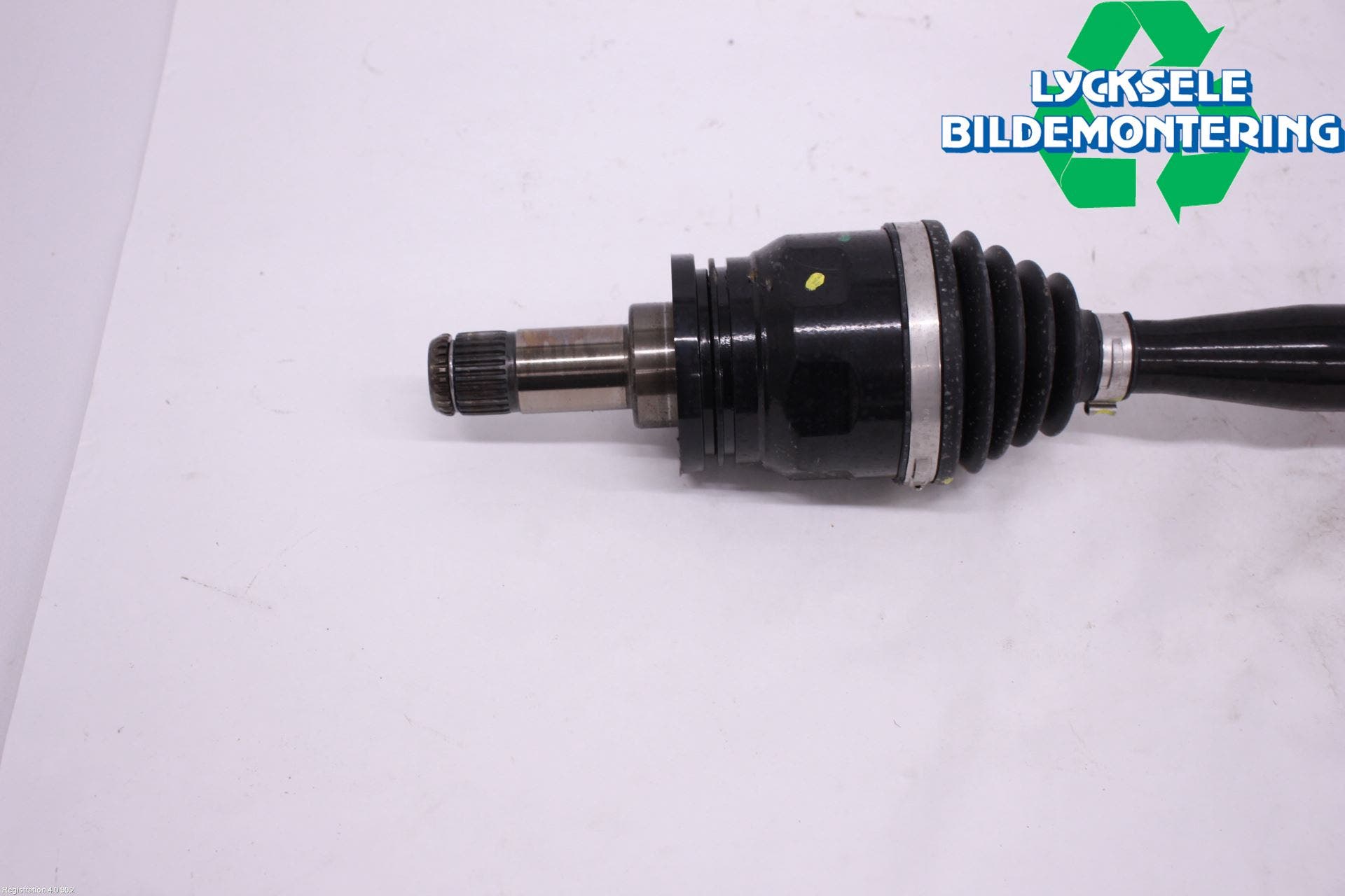 BMW X1/iX1 U11 23- Drivaxel Bak Höger