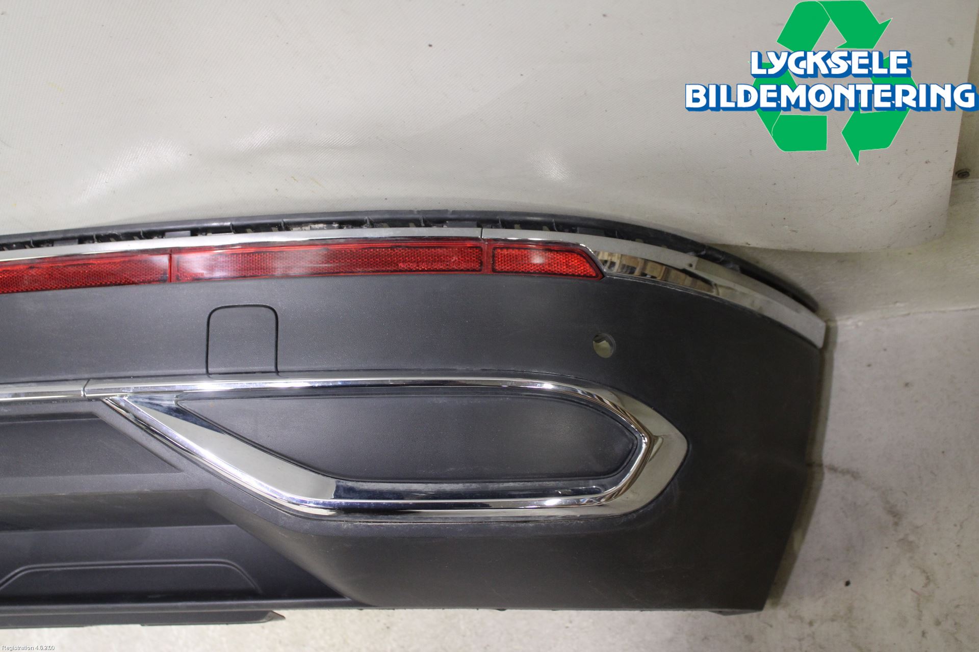 Volkswagen VW TIGUAN 16-24 Spoiler Bak