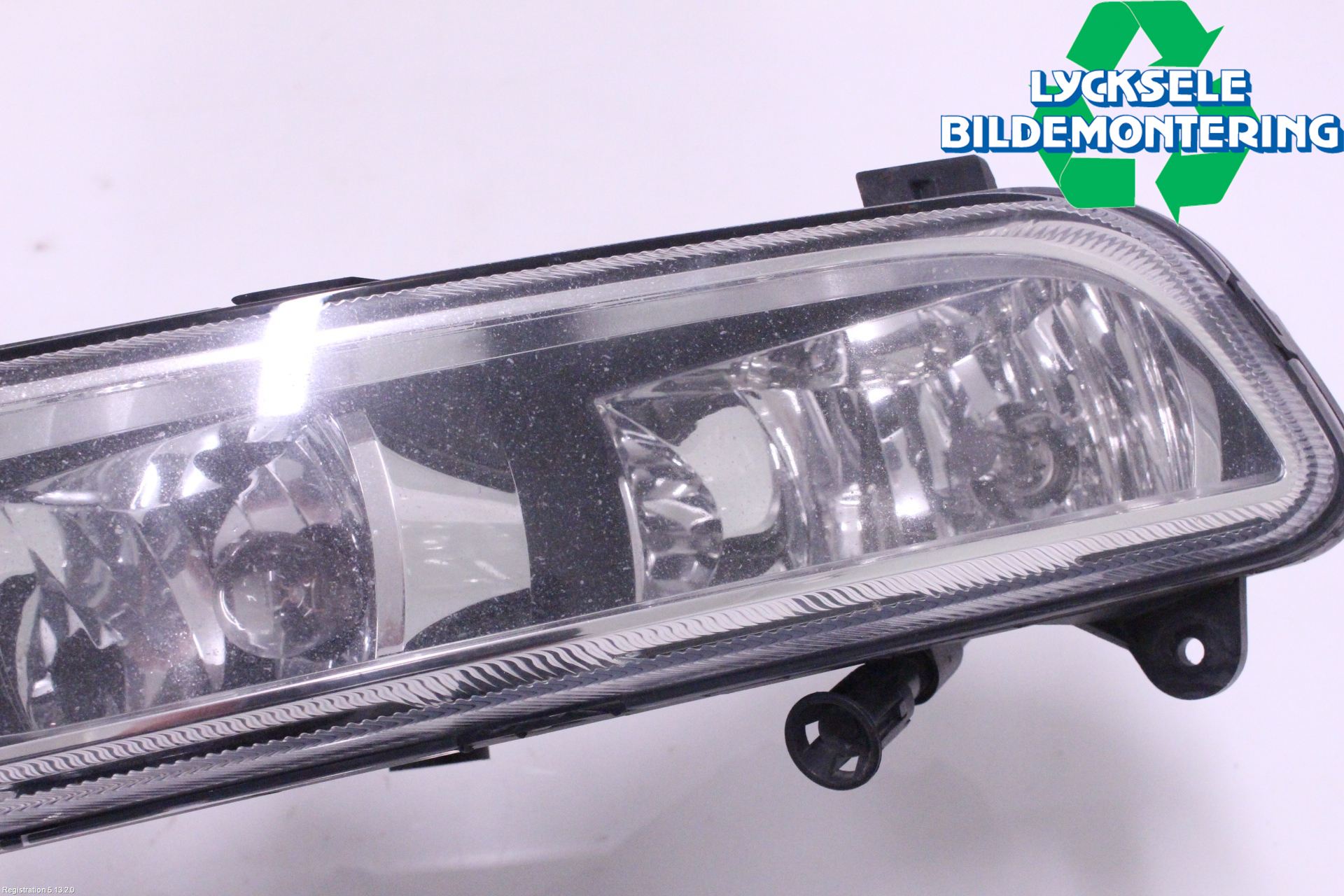 Volkswagen VW PASSAT 11-14 Dimljus-Varselljus Fram