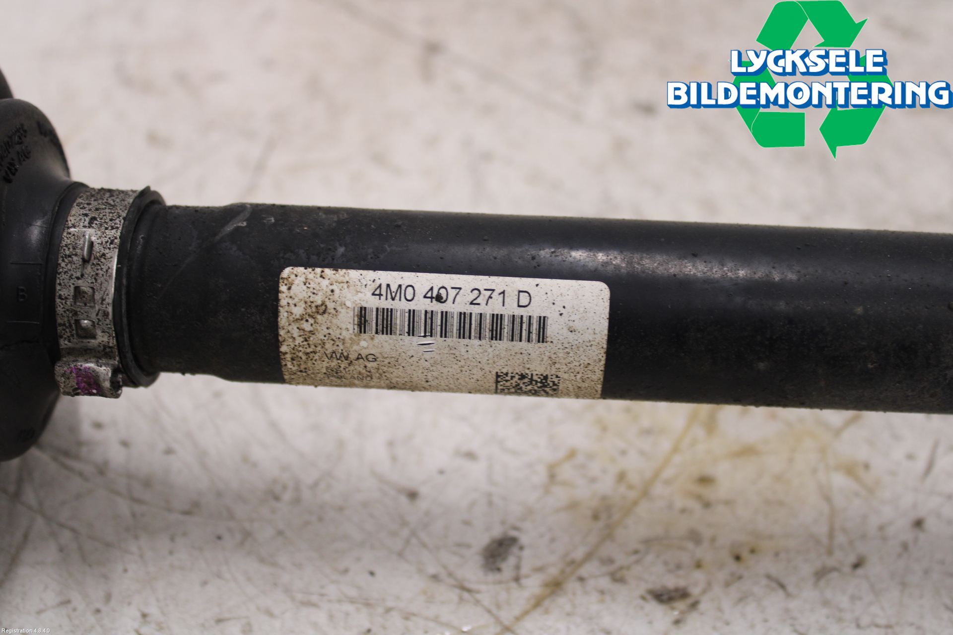 Audi Q8/SQ8 4M 19- Drivaxel Fram Vänster