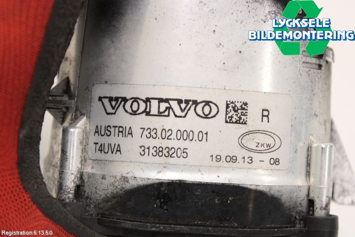 Volvo XC70 14-16 Dimljus-Varselljus Fram