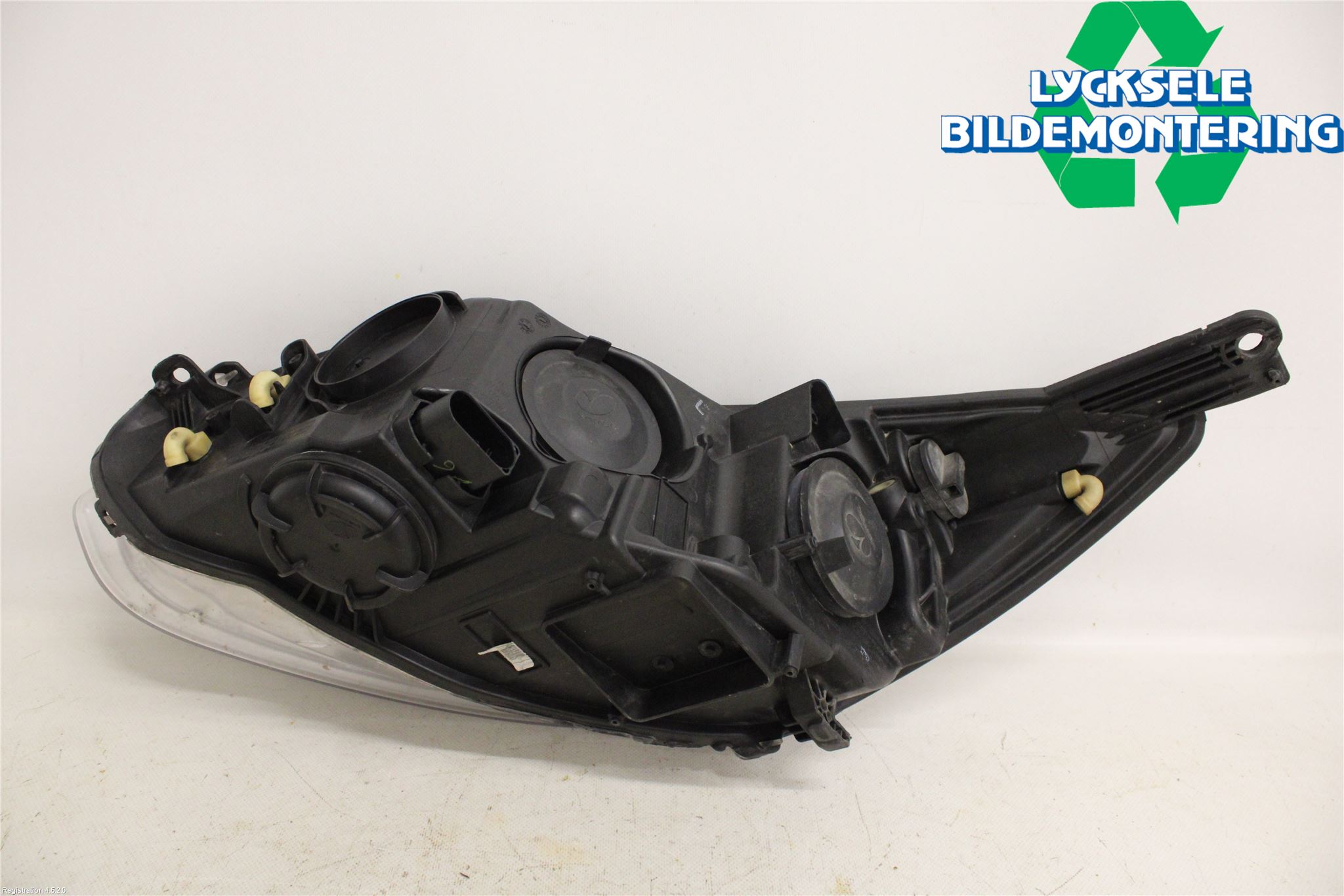 Ford FOCUS 11-14 Strålkastare Höger