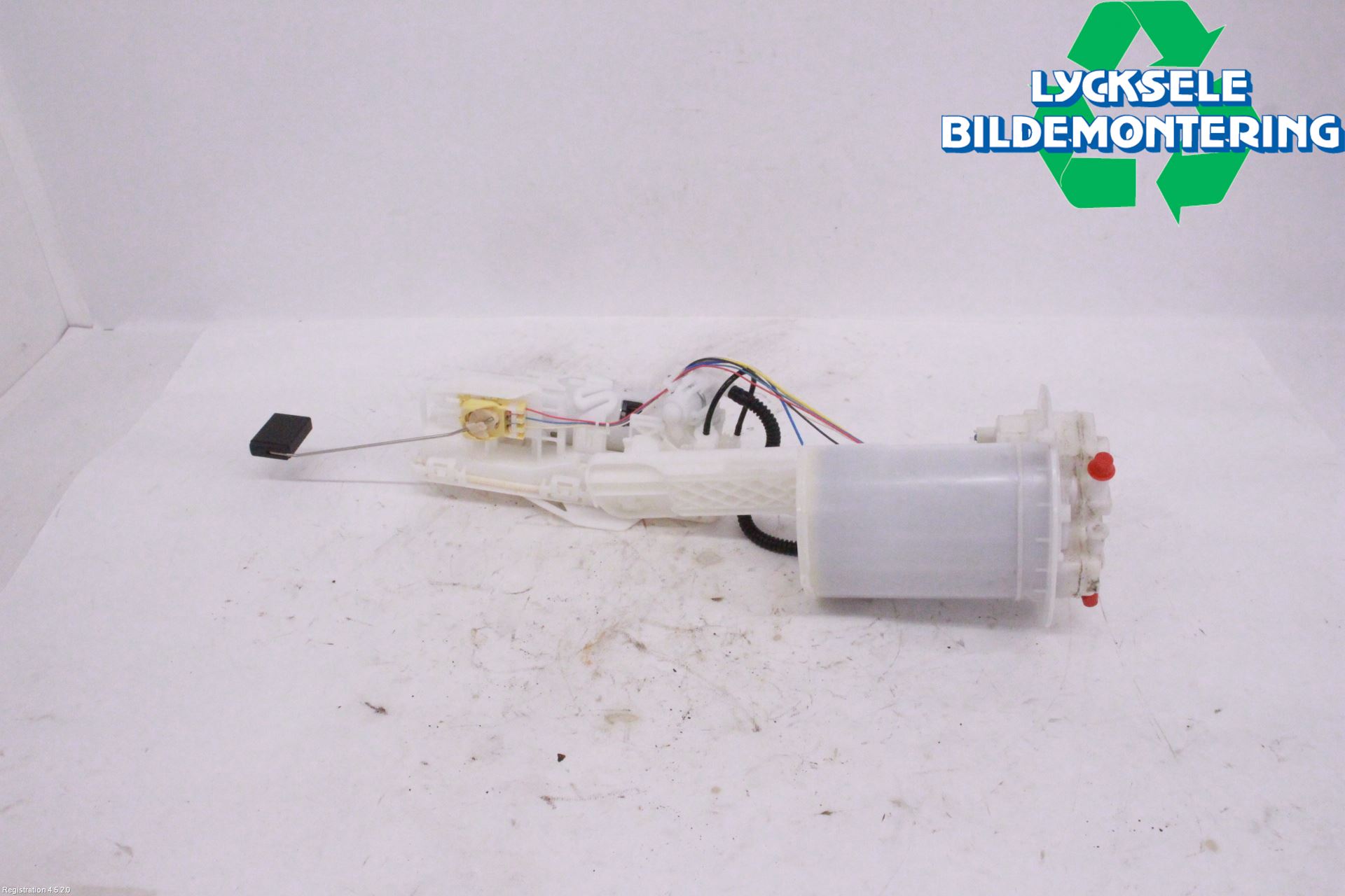 Toyota YARIS XP21 20- Bränslepump El