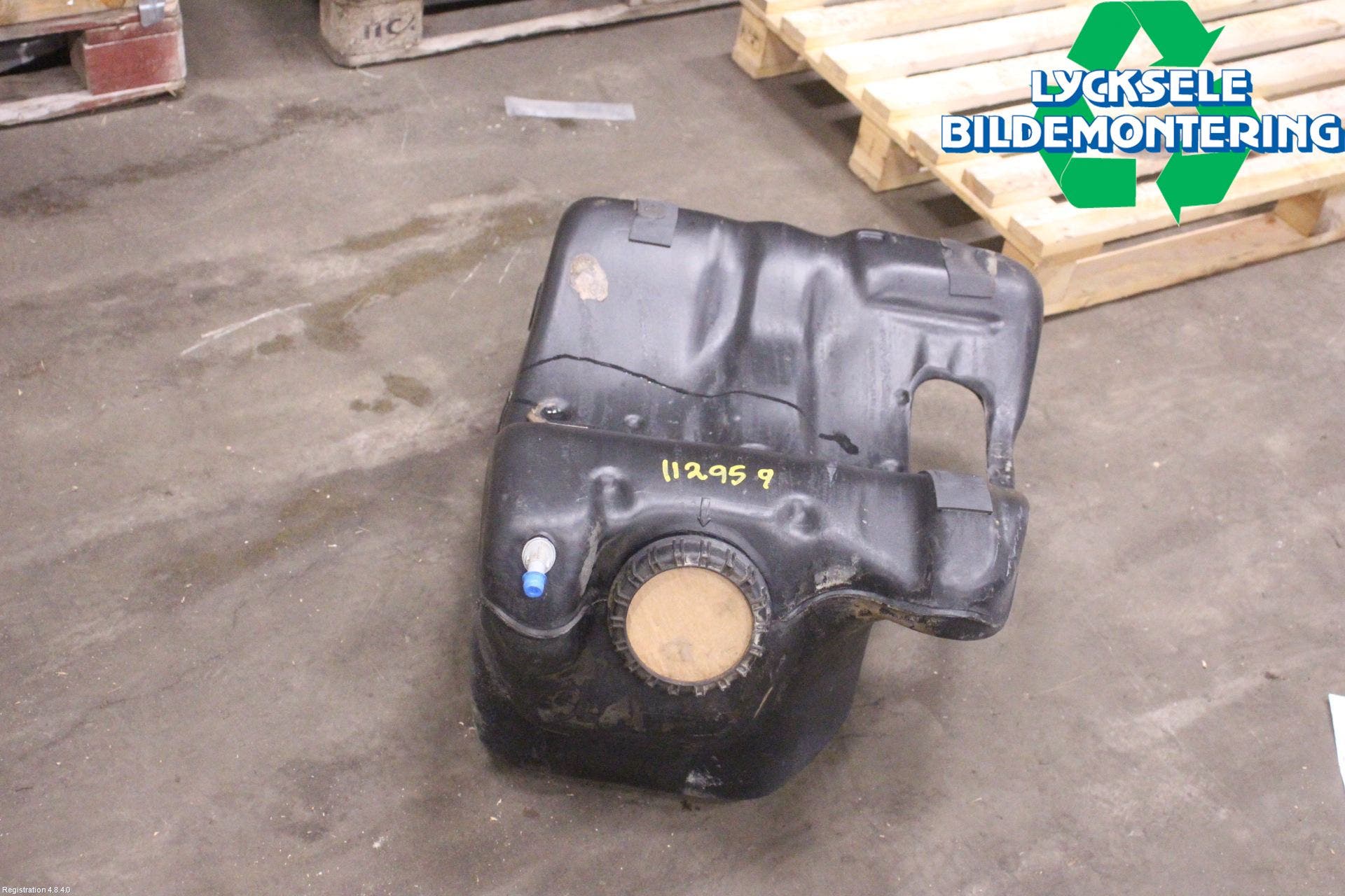 Volvo 940 91-98 Bränsletank