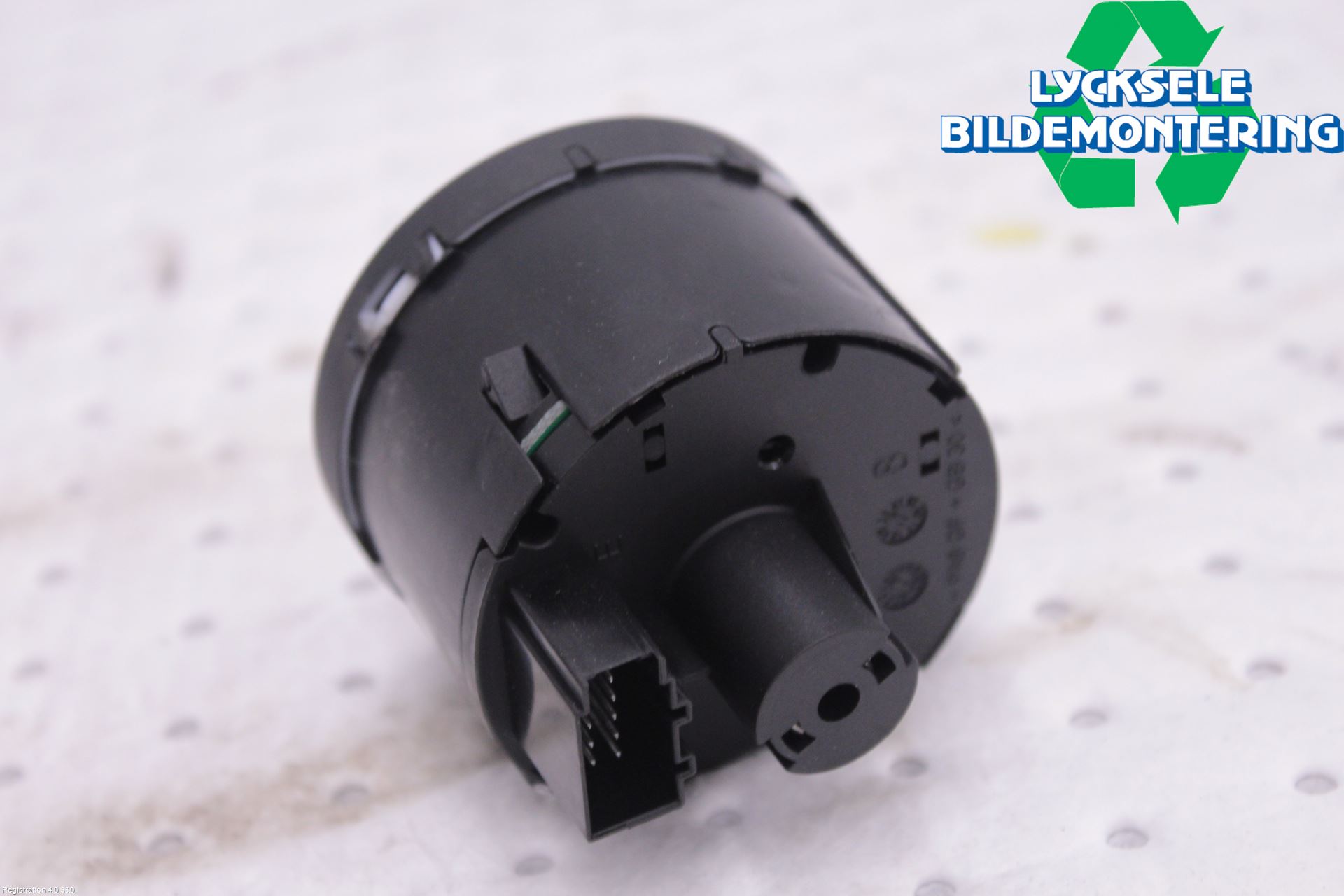 Skoda SUPERB 16-24 Strömställare Ljus