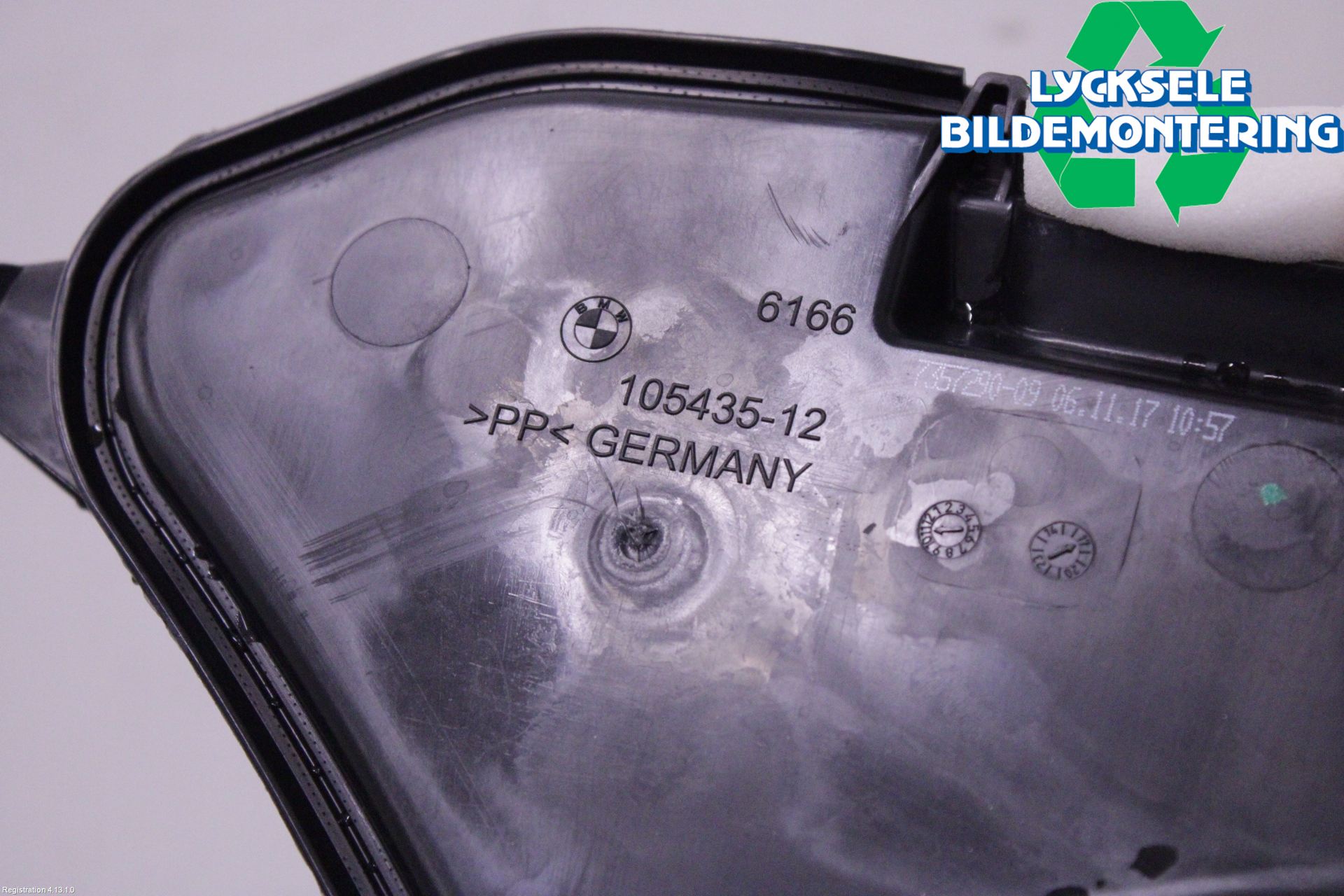 BMW 5 G30/G31/F90 17-23 Spolartank Vindruta-Strål
