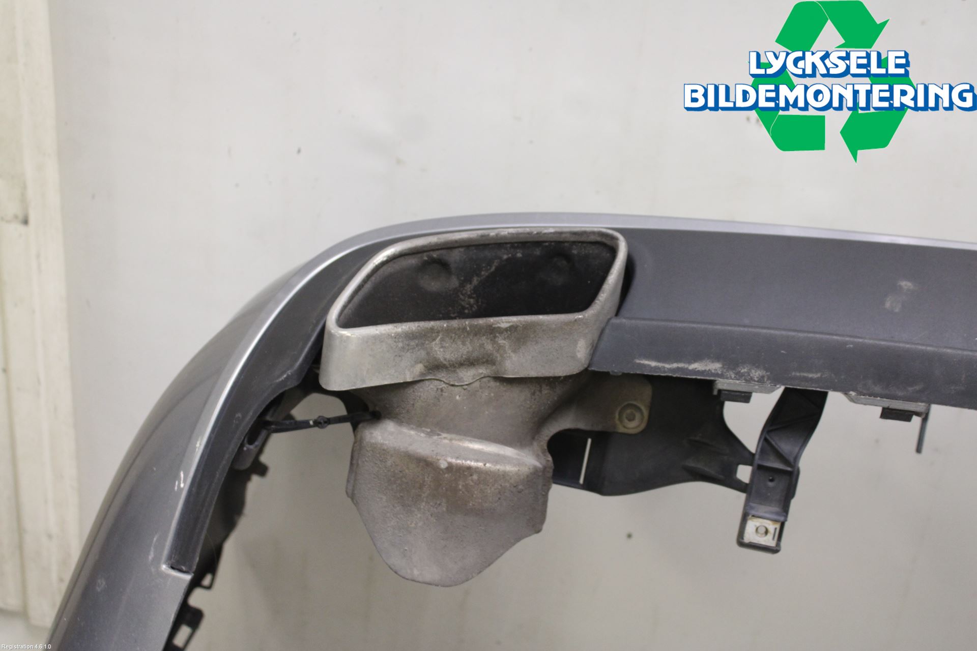 Mercedes-Benz MB E-KLASS (W212) 09-16 Stötfångarbeklädnad Bak