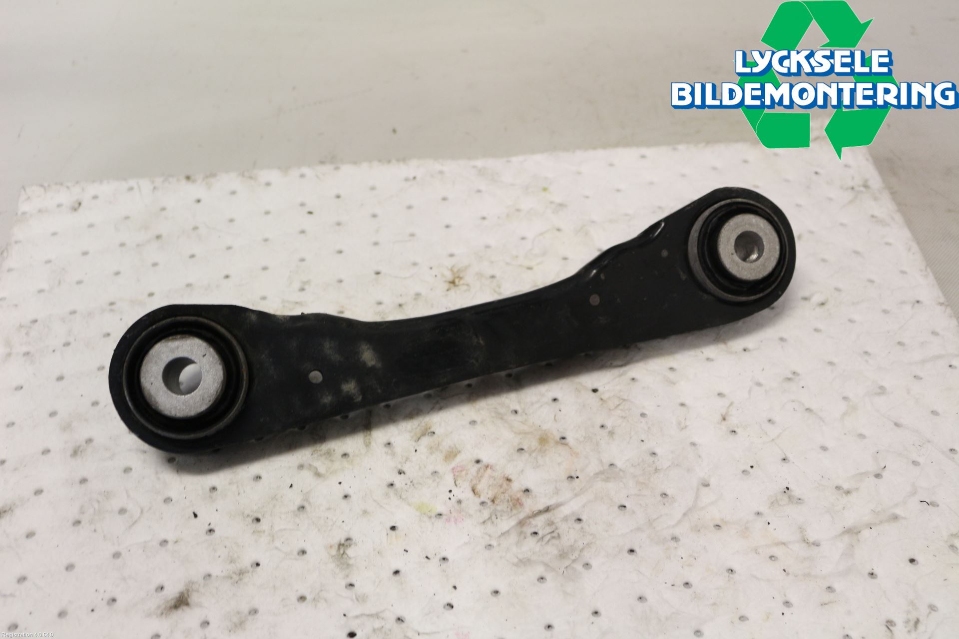 BMW 5 G30/G31/F90 17-23 Bärarm Bak Vänster