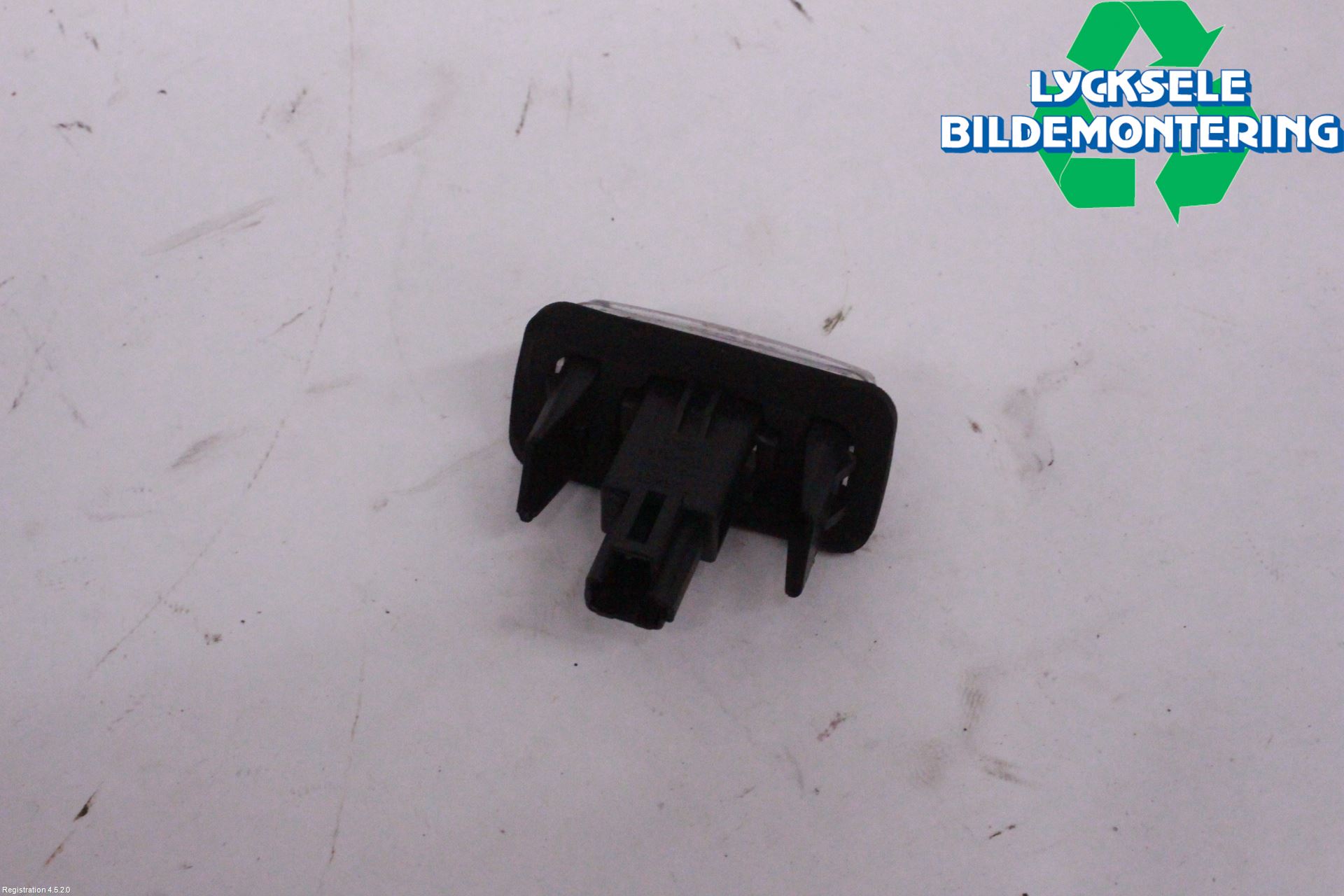 Toyota YARIS XP21 20- Skylt Belysning