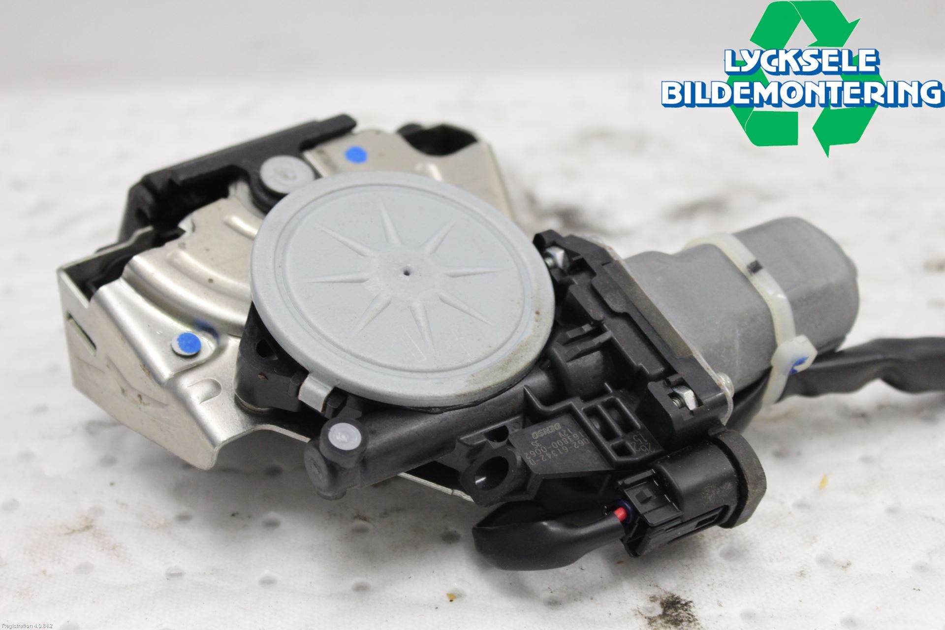 Toyota RAV4 13-18 Låskista Baklucka