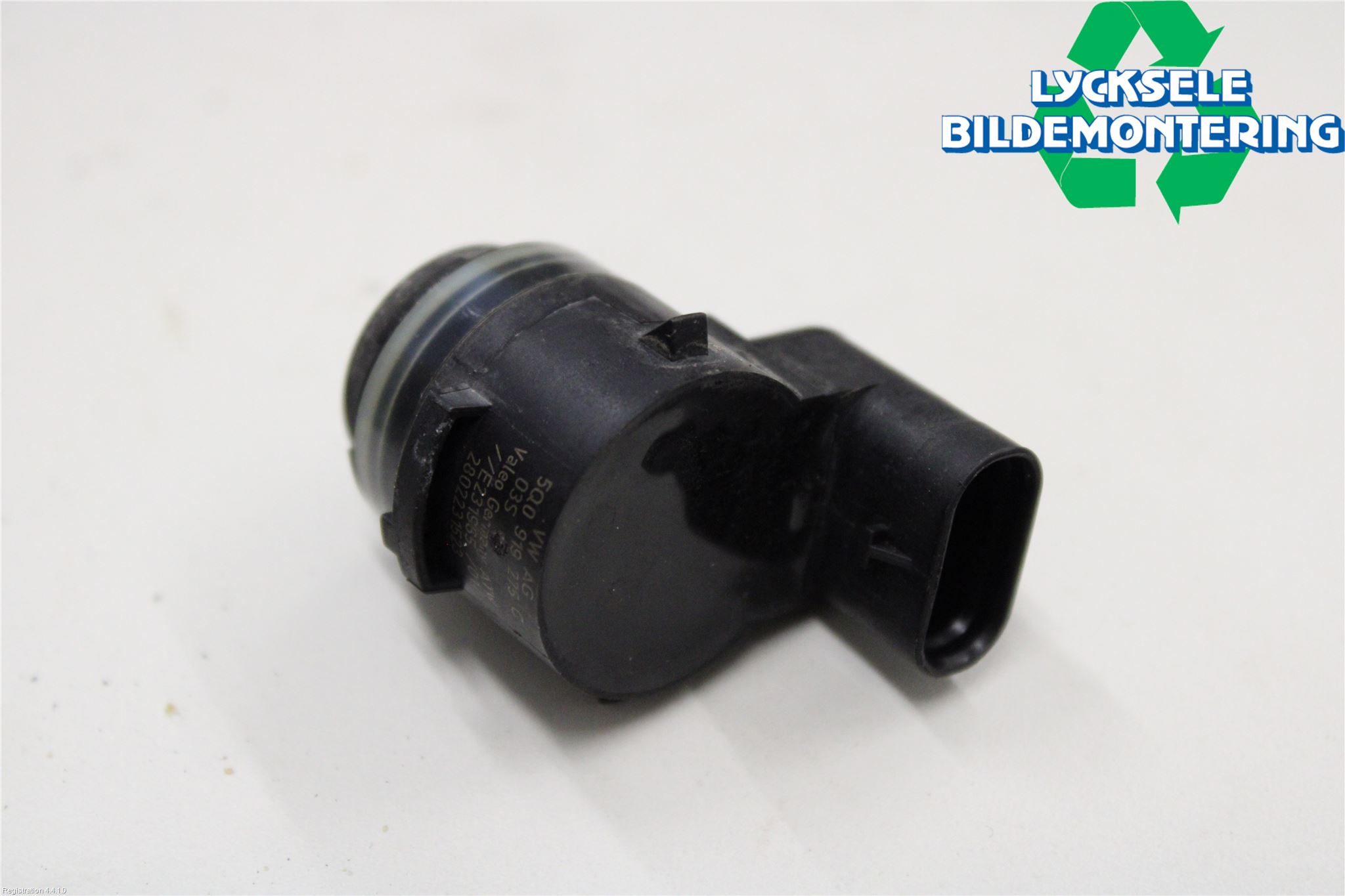 Audi A4/S4 B9 20- Parkeringshjälp Frontsensor