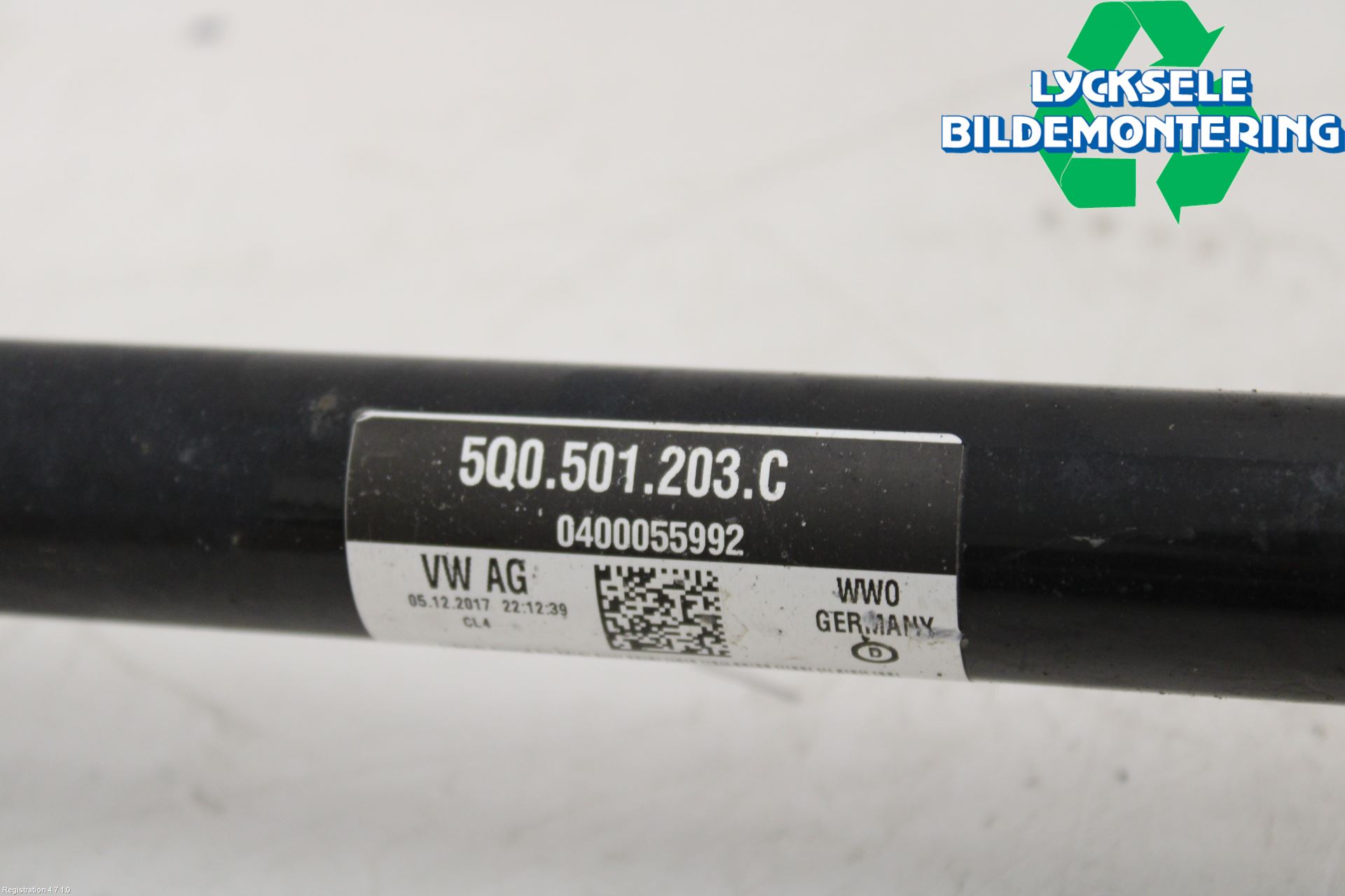 Volkswagen VW T-ROC 18- Drivaxel Bak Vänster