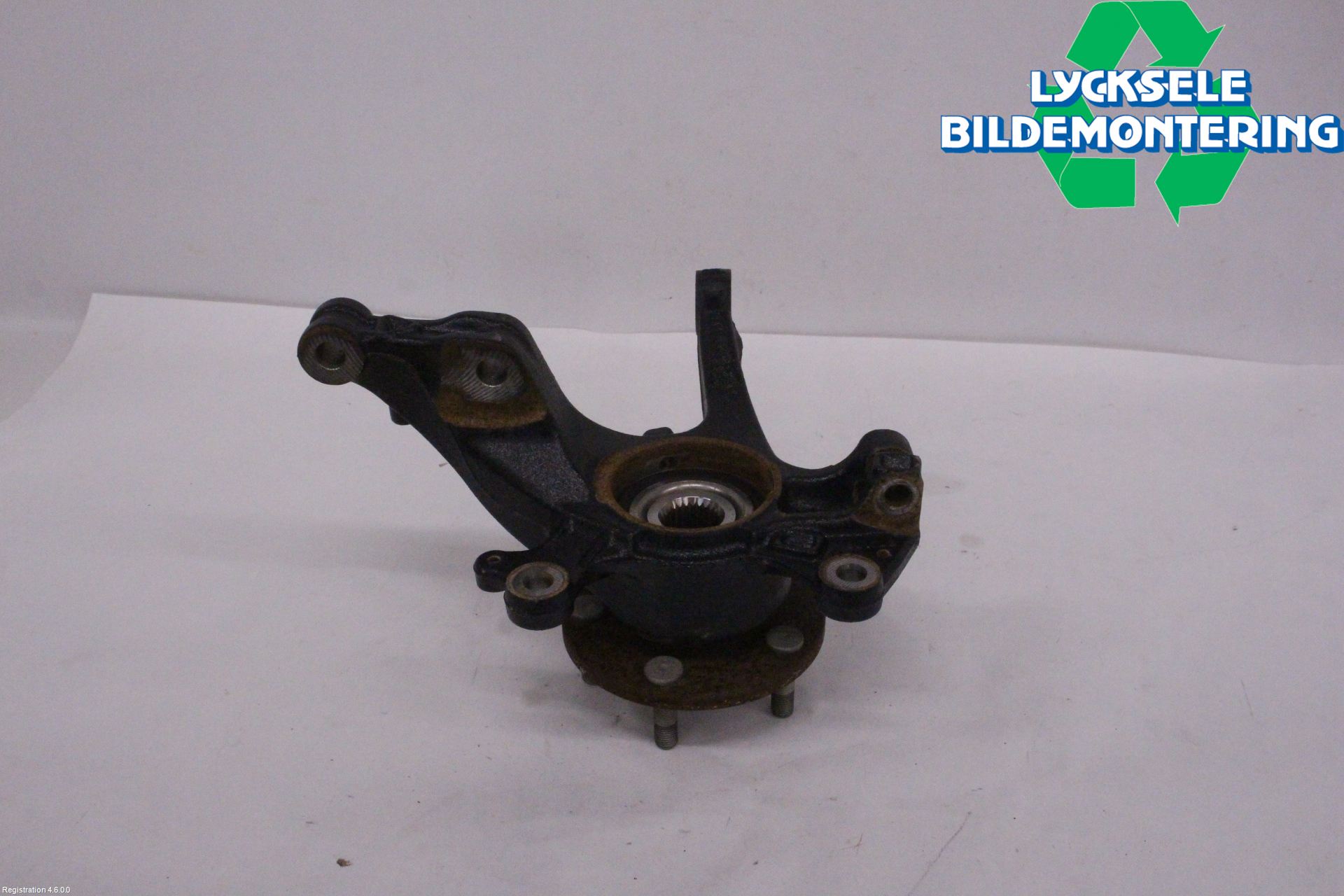 Ford KUGA/KUGA PHEZ/FHEV 20- Styrspindel Lagerhus Hö