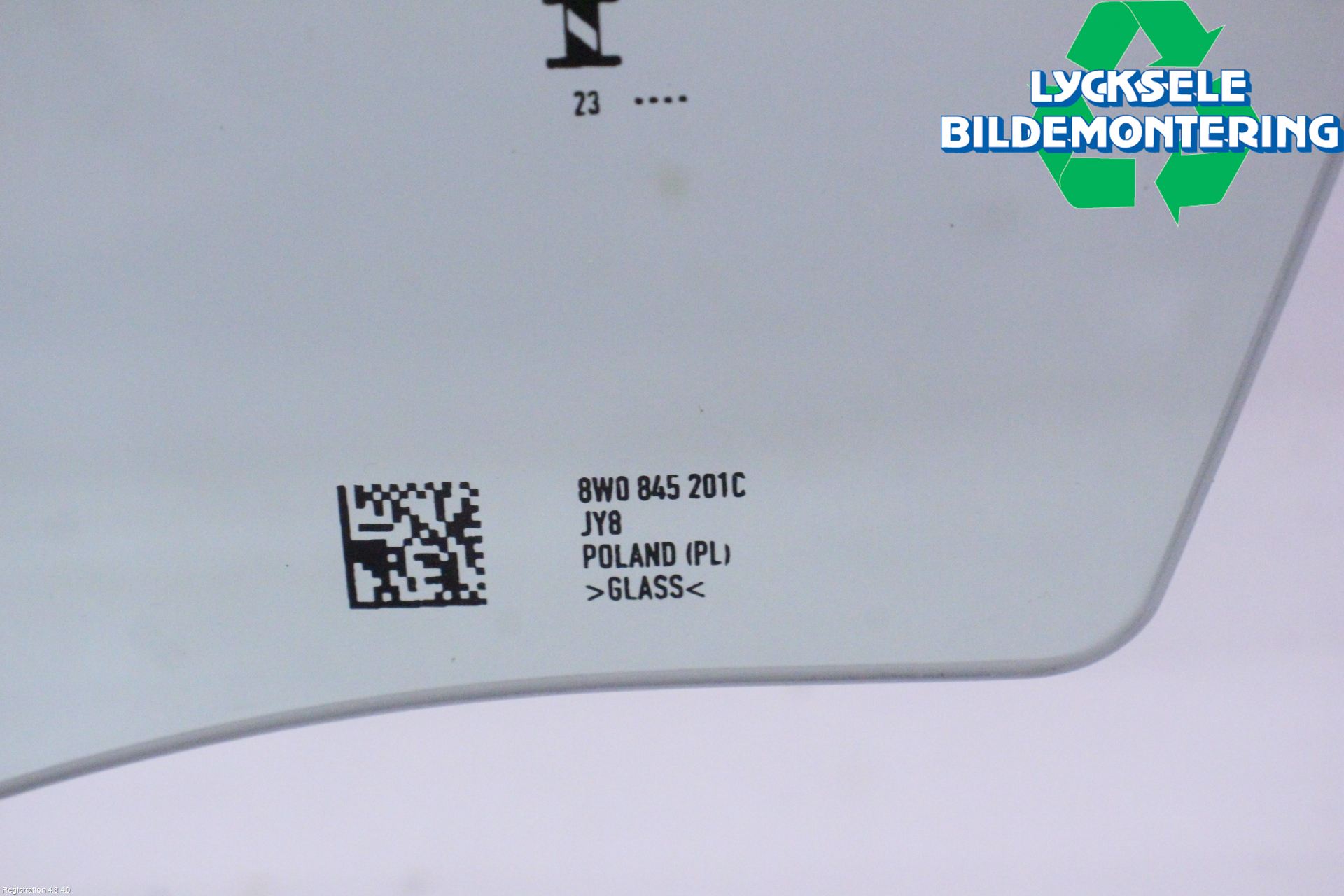 Audi A4/S4 B9 20- Dörruta Fram Vänster