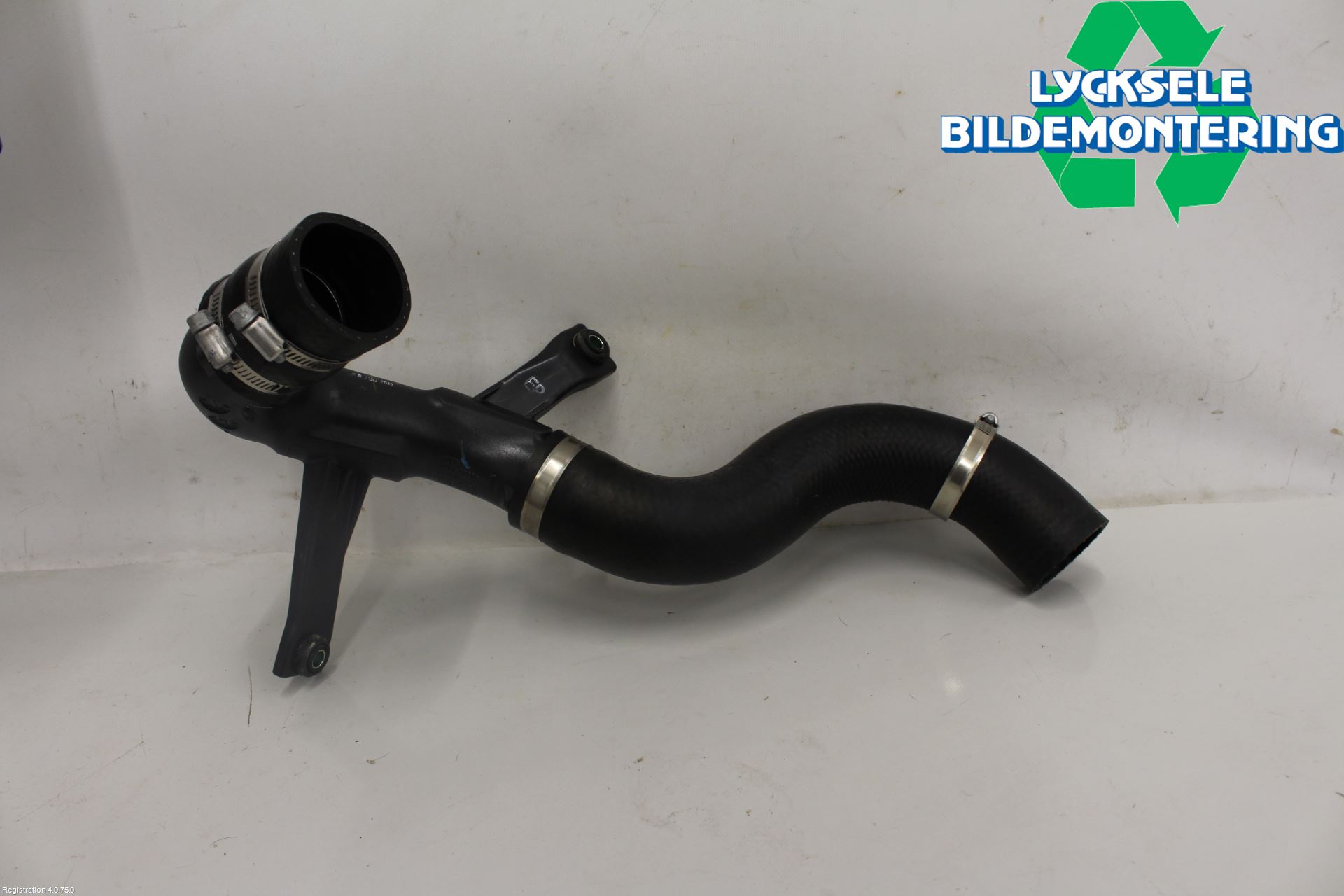 Toyota HILUX 16- Laddluft-Intercoolerrör