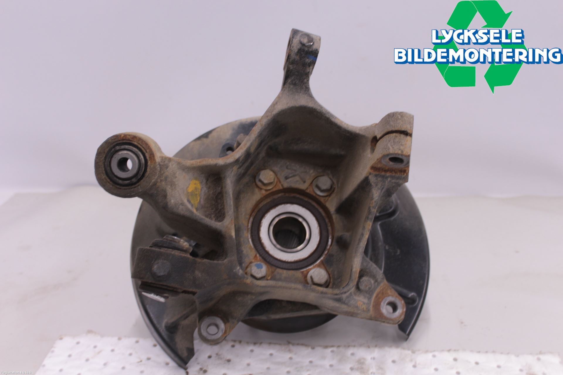 Subaru OUTBACK 15-20 Hjullagerhus-Spindel Hö B