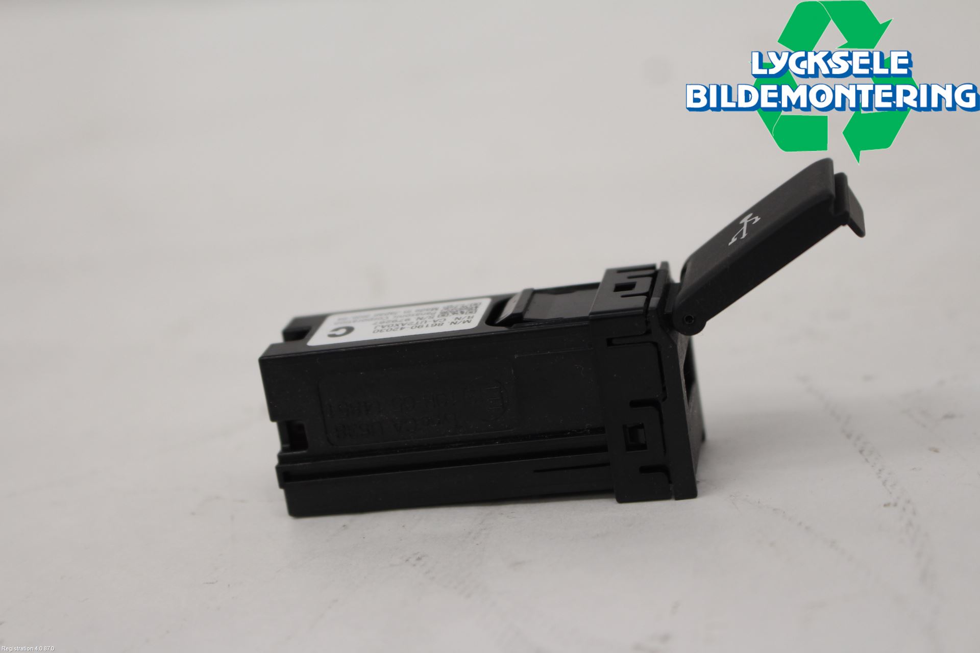 Toyota RAV4 19- Usb Connection