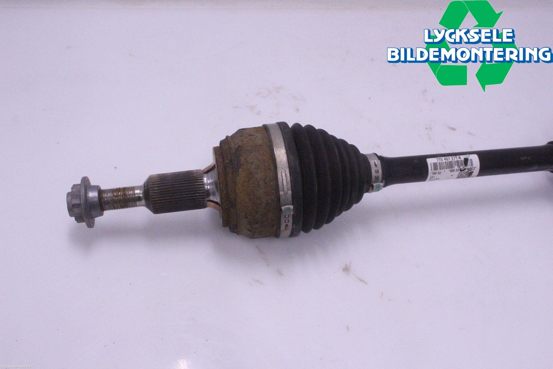 Volkswagen VW TRANSP/CARAVELLE (T7) 22-24 Drivaxel Fram Vänster