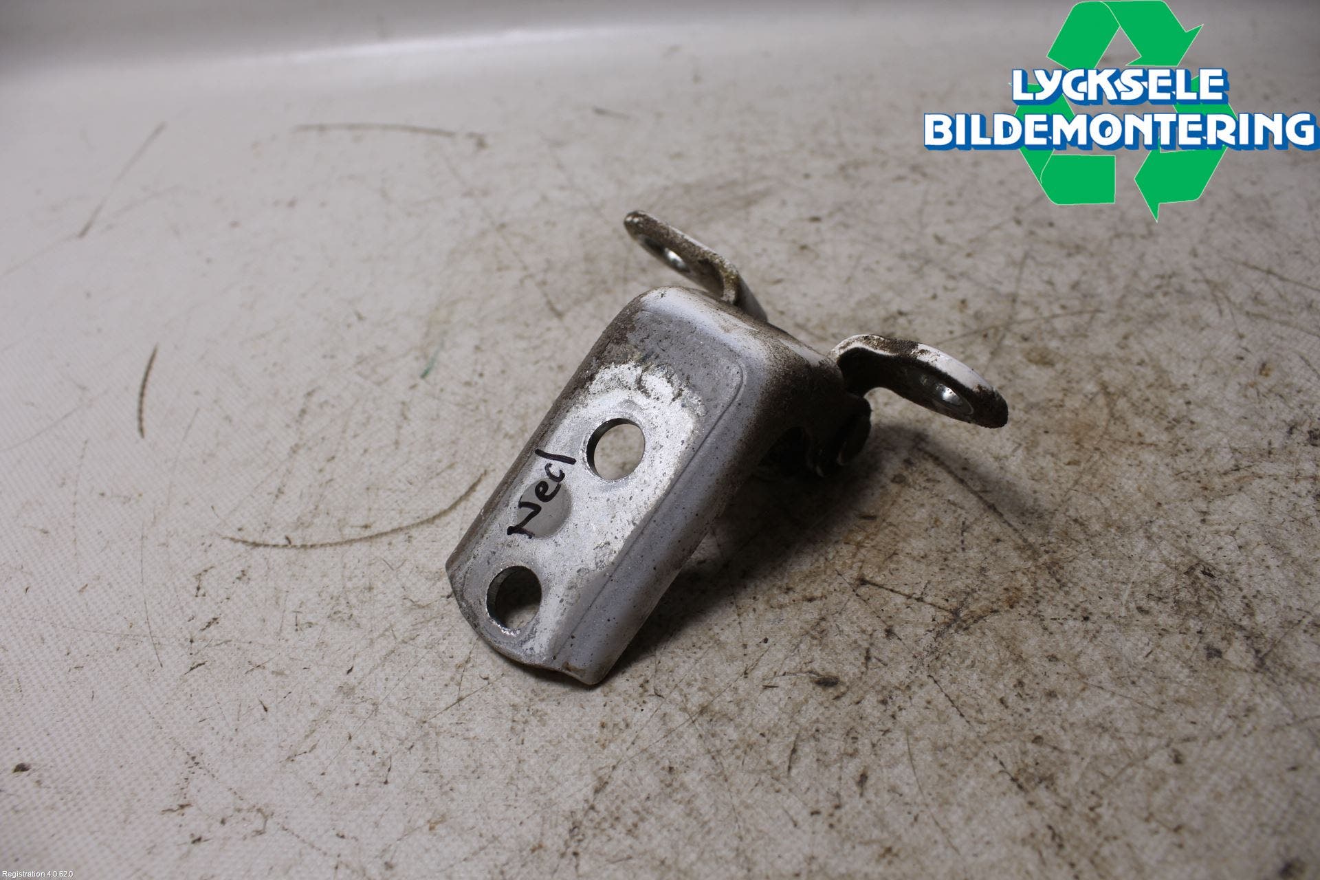 Toyota HILUX 16- Dörrgångjärn