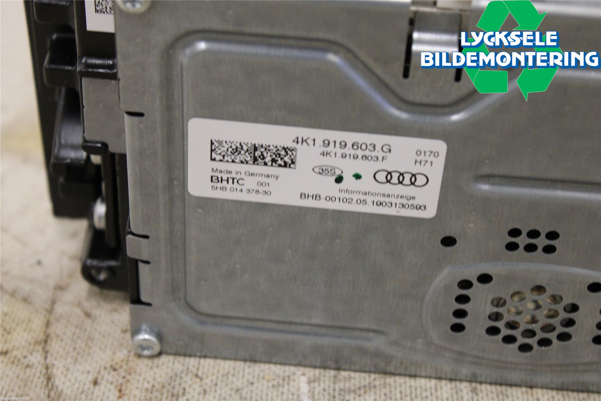 Audi A6 F2/C8 19- Bildskärm