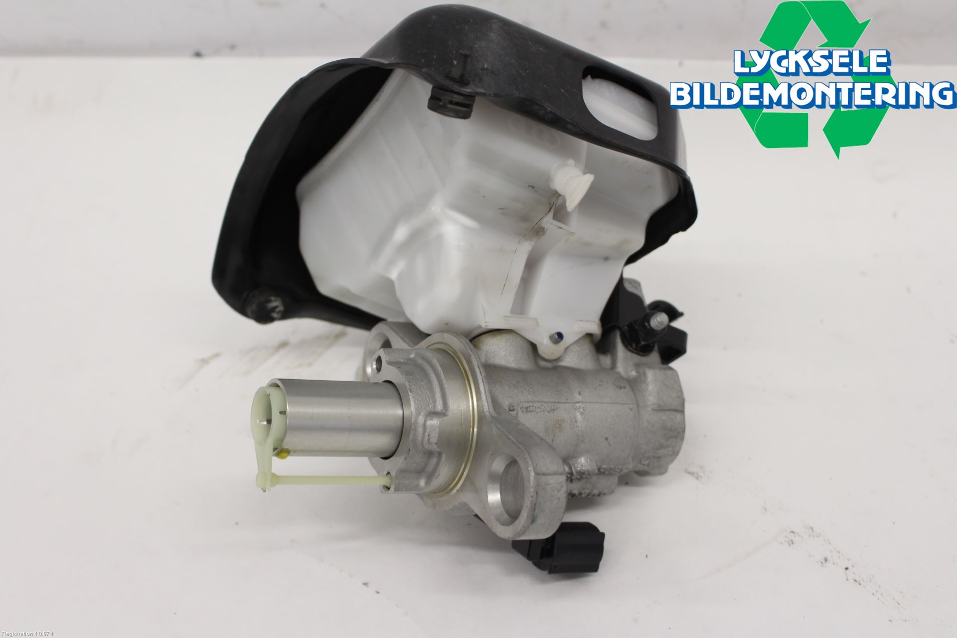 Audi A6 F2/C8 19- Broms Huvudcylinder